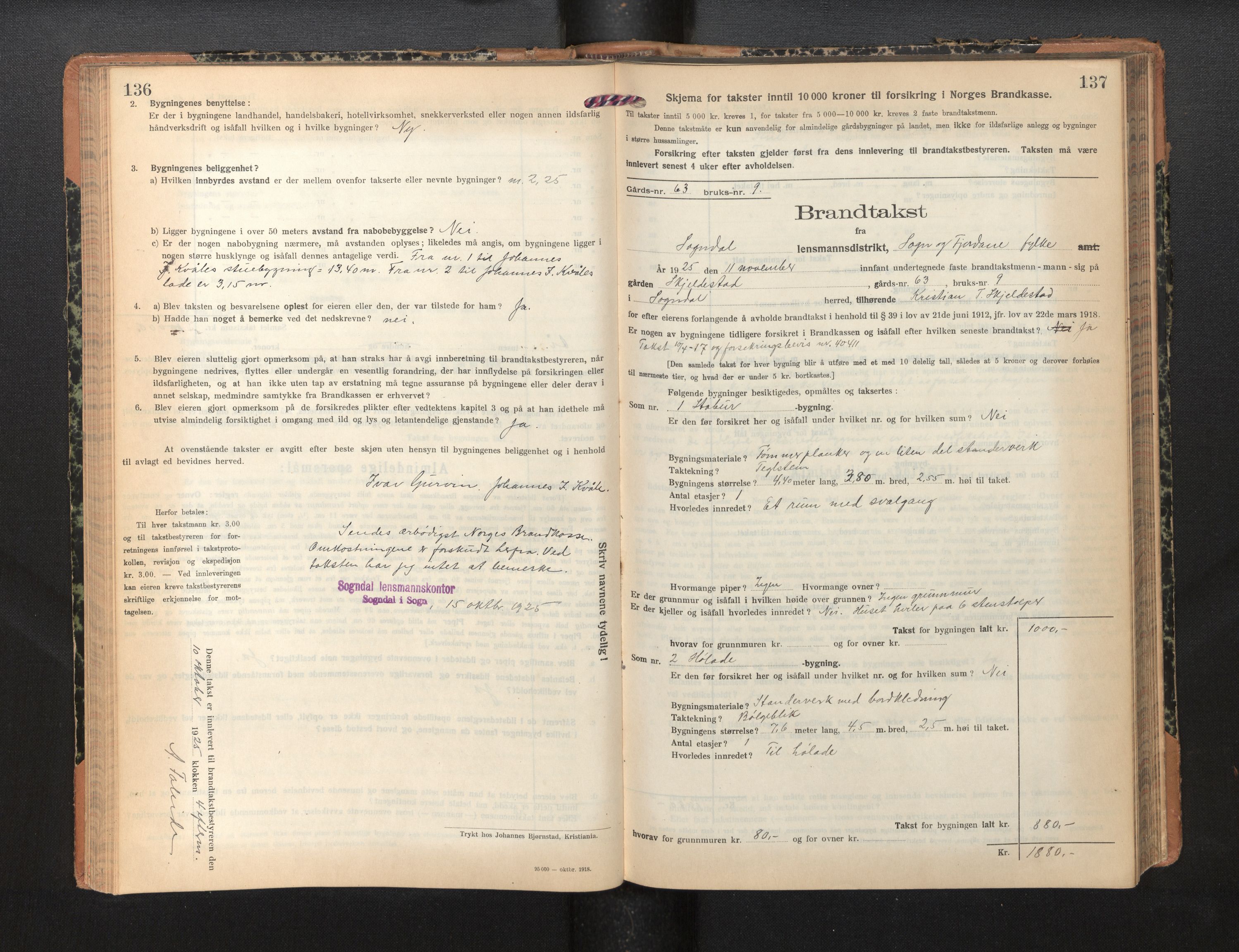Lensmannen i Sogndal, SAB/A-29901/0012/L0012: Branntakstprotokoll, skjematakst, 1922-1931, p. 136-137