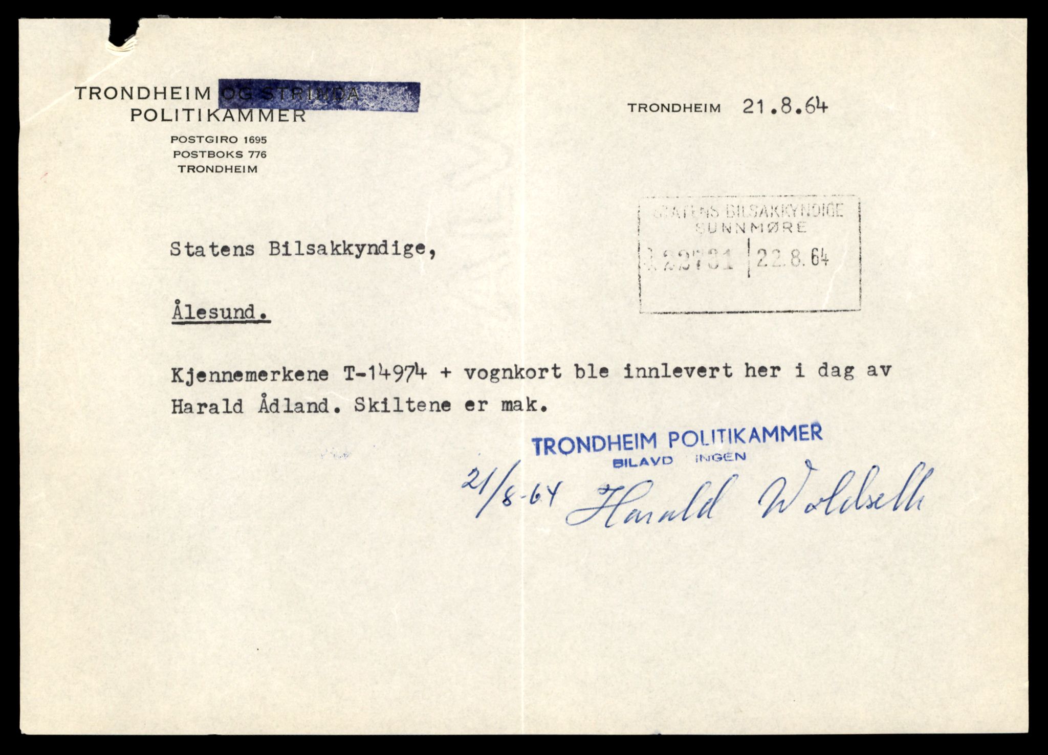 Møre og Romsdal vegkontor - Ålesund trafikkstasjon, AV/SAT-A-4099/F/Fe/L0049: Registreringskort for kjøretøy T 14864 - T 18613, 1927-1998, p. 2617