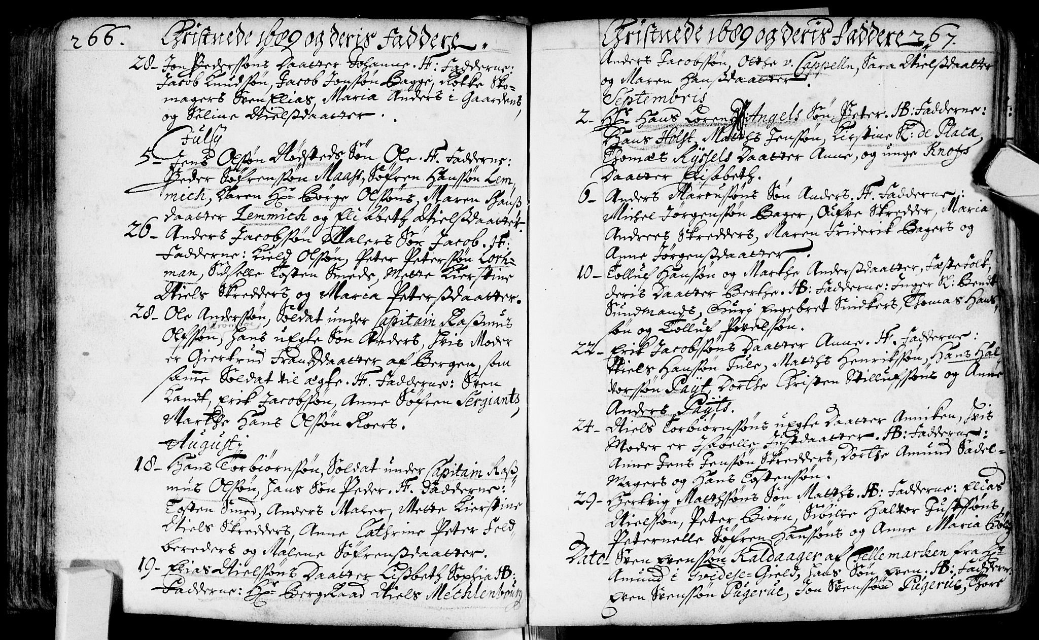 Bragernes kirkebøker, AV/SAKO-A-6/F/Fa/L0002: Parish register (official) no. I 2, 1680-1705, p. 266-267