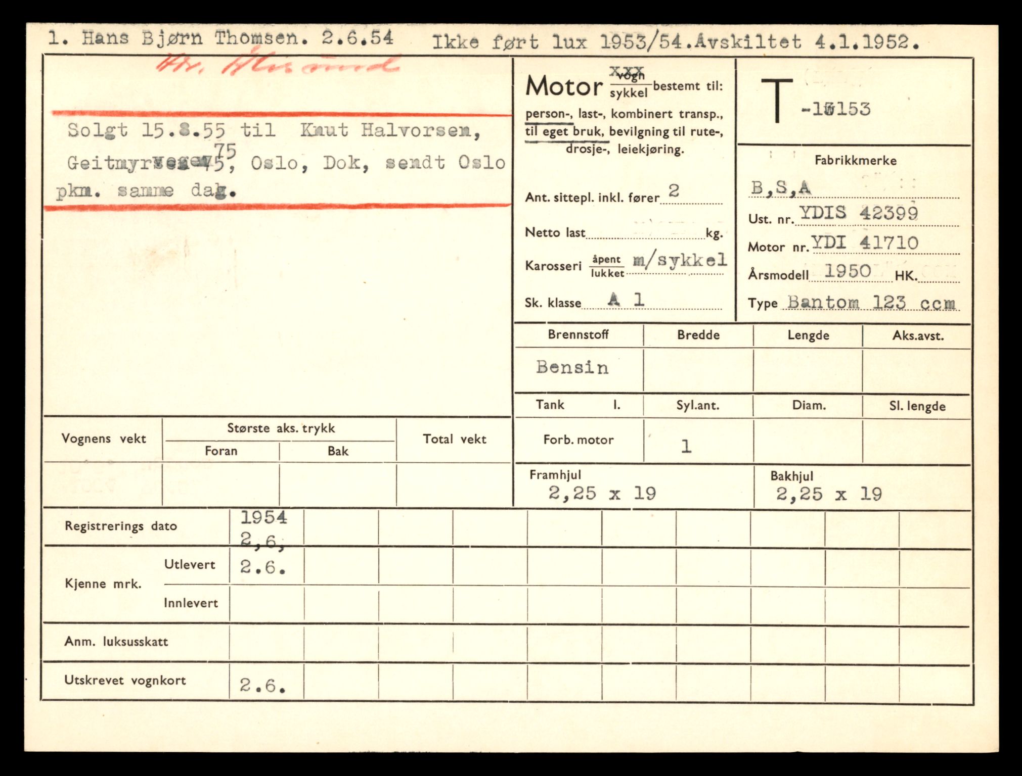 Møre og Romsdal vegkontor - Ålesund trafikkstasjon, AV/SAT-A-4099/F/Fe/L0037: Registreringskort for kjøretøy T 13031 - T 13179, 1927-1998, p. 2403