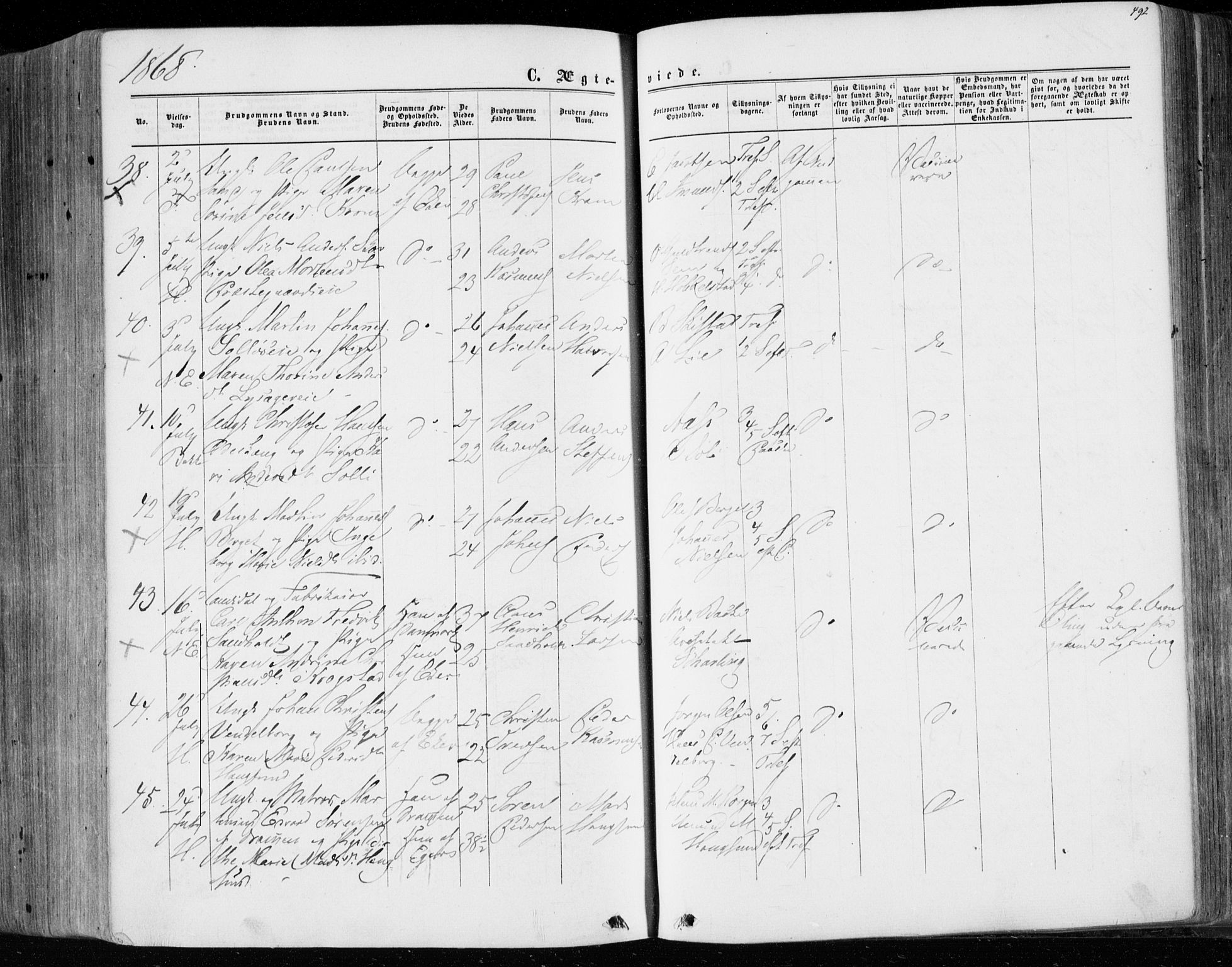 Eiker kirkebøker, SAKO/A-4/F/Fa/L0016: Parish register (official) no. I 16, 1860-1868, p. 492