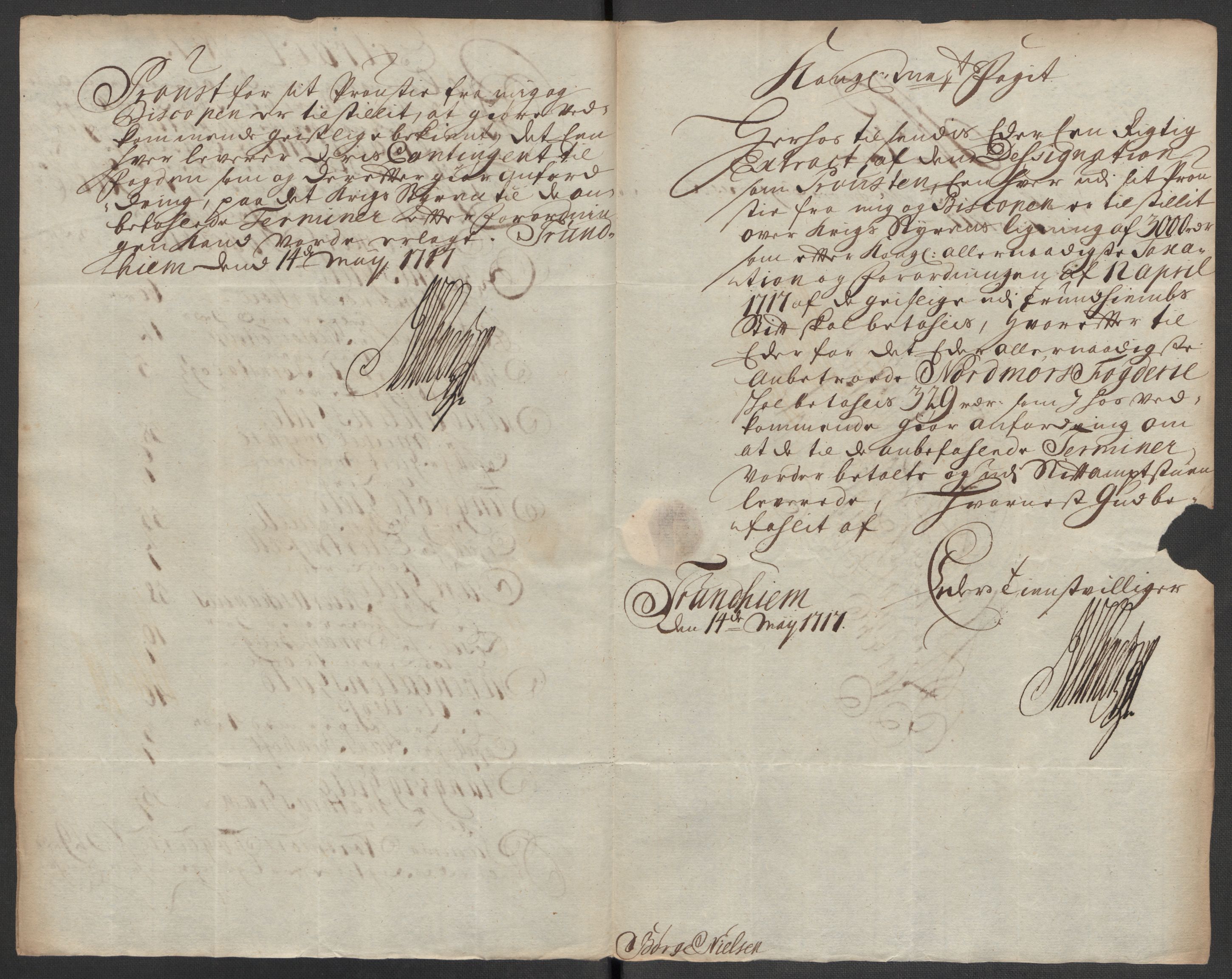 Rentekammeret inntil 1814, Reviderte regnskaper, Fogderegnskap, RA/EA-4092/R56/L3750: Fogderegnskap Nordmøre, 1717, p. 155