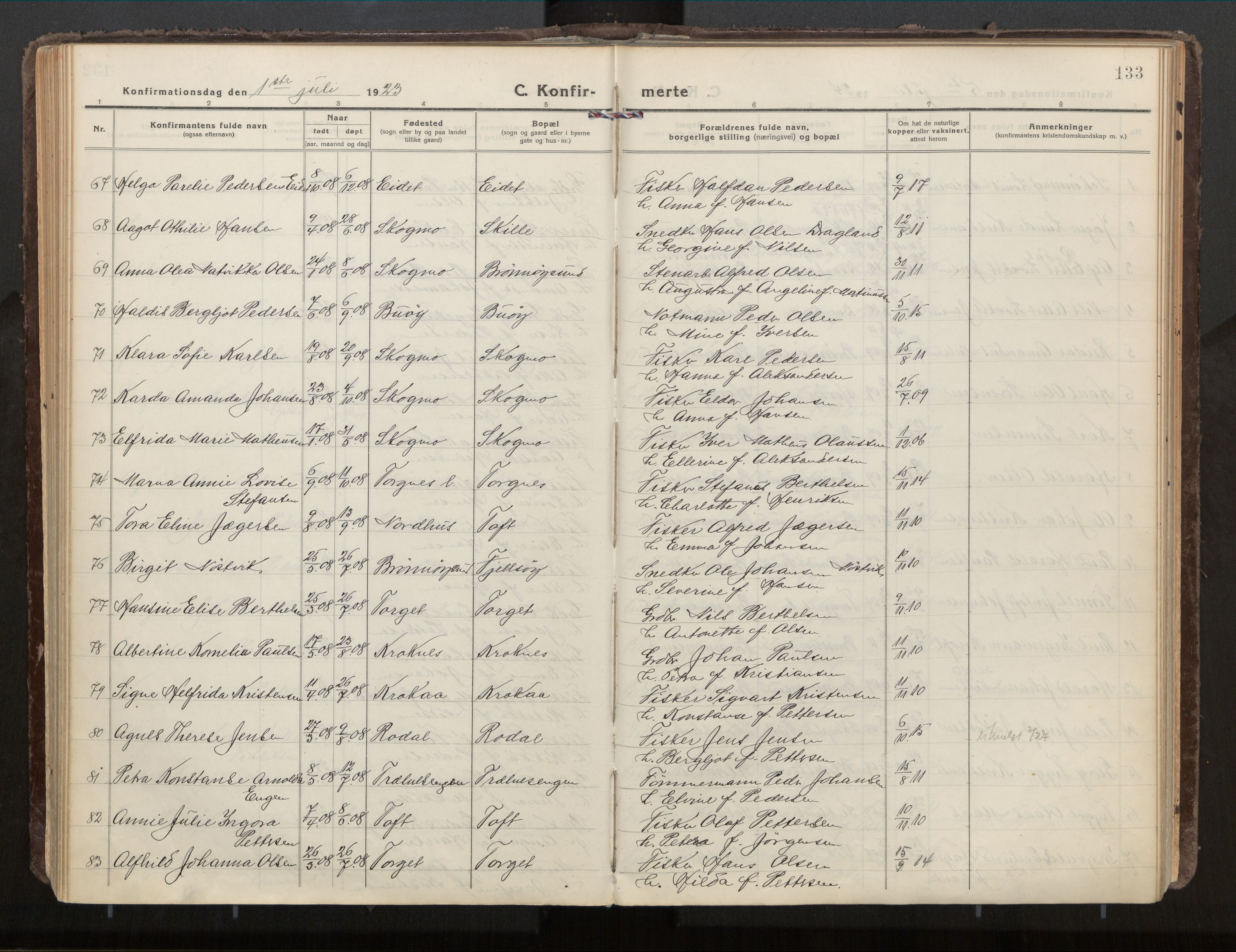 Ministerialprotokoller, klokkerbøker og fødselsregistre - Nordland, AV/SAT-A-1459/813/L0207a: Parish register (official) no. 813A18, 1919-1927, p. 133