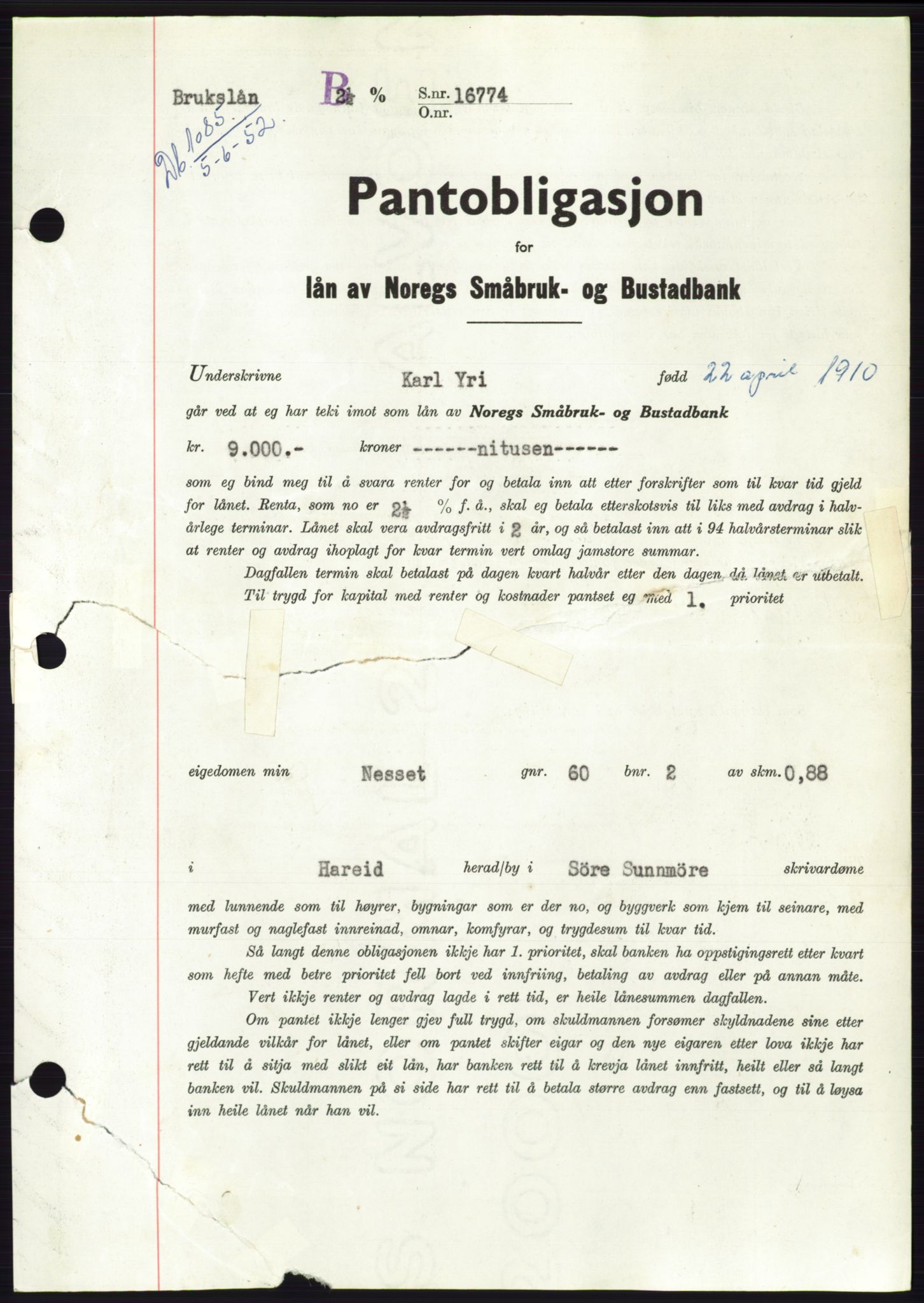 Søre Sunnmøre sorenskriveri, AV/SAT-A-4122/1/2/2C/L0121: Mortgage book no. 9B, 1951-1952, Diary no: : 1085/1952