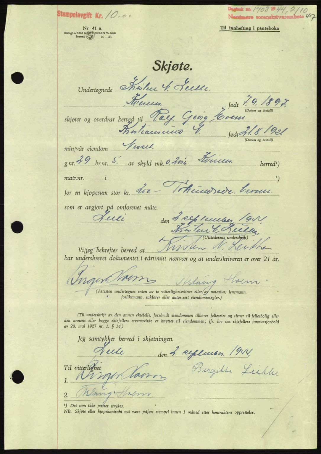 Nordmøre sorenskriveri, AV/SAT-A-4132/1/2/2Ca: Mortgage book no. A98, 1944-1944, Diary no: : 1703/1944