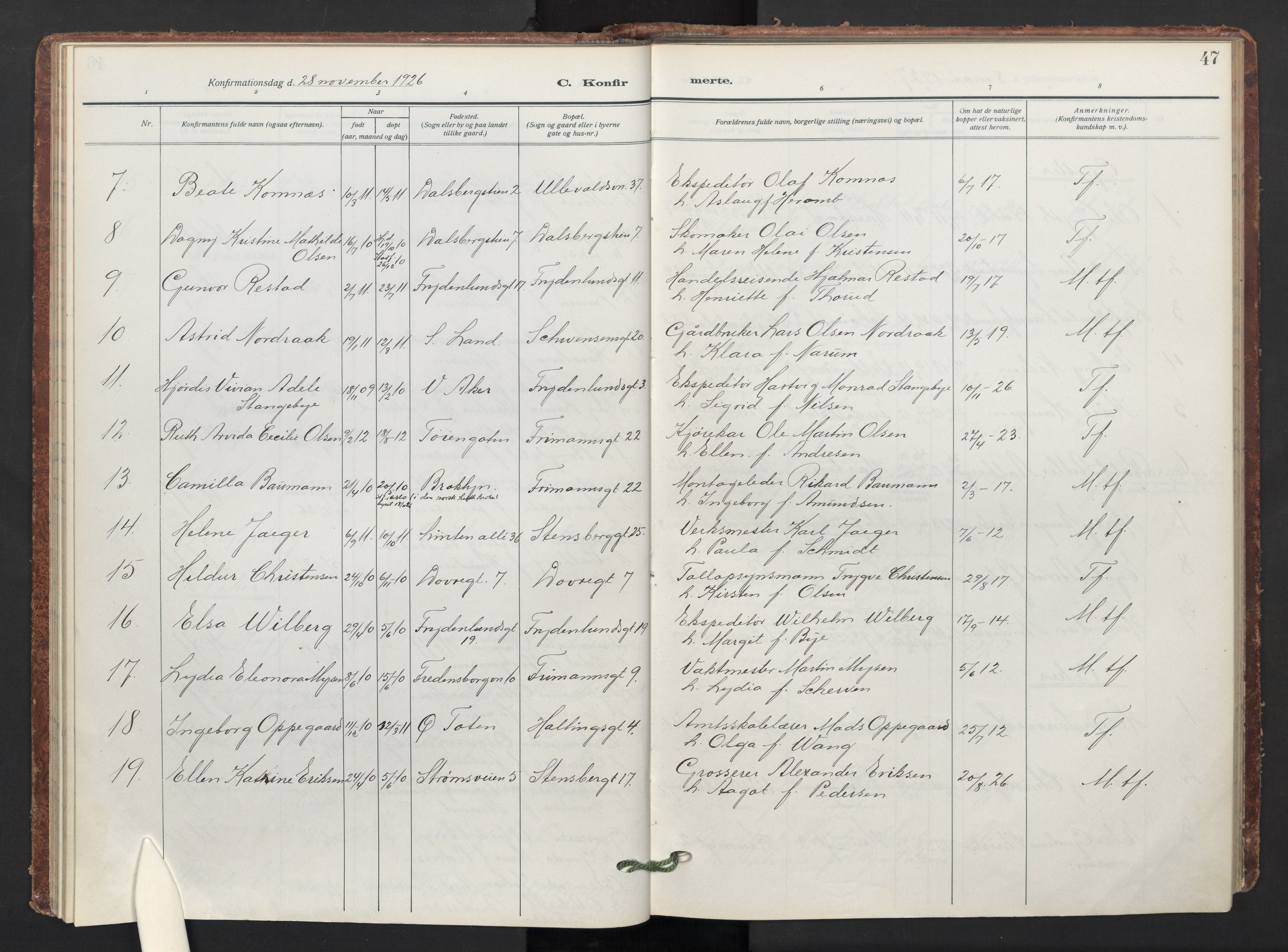 Markus prestekontor Kirkebøker, AV/SAO-A-10830/F/L0002: Parish register (official) no. 2, 1917-1949, p. 47