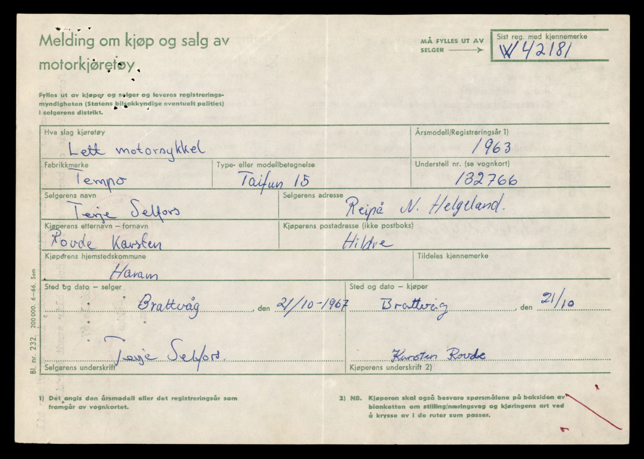 Møre og Romsdal vegkontor - Ålesund trafikkstasjon, AV/SAT-A-4099/F/Fe/L0040: Registreringskort for kjøretøy T 13531 - T 13709, 1927-1998, p. 2571