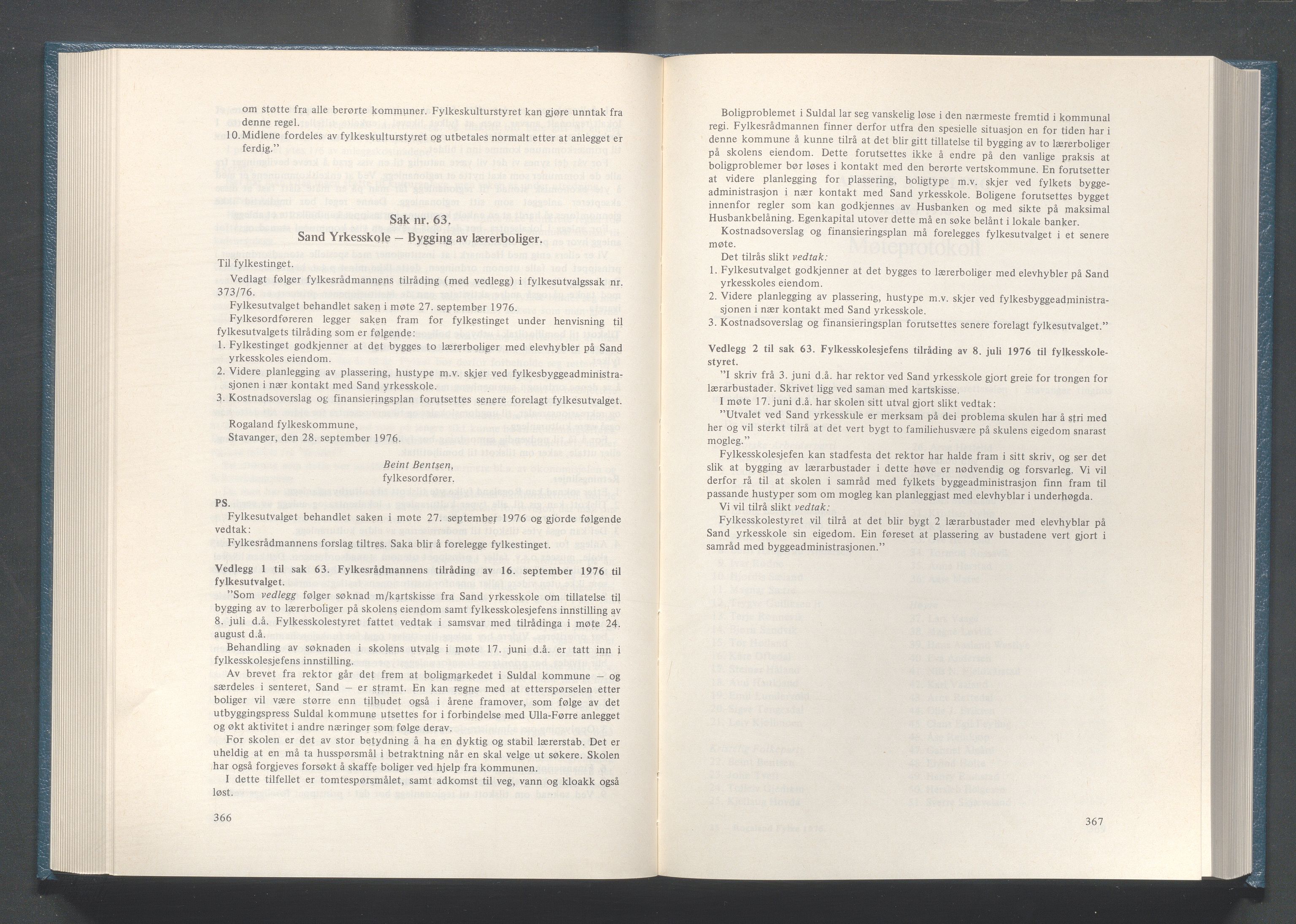 Rogaland fylkeskommune - Fylkesrådmannen , IKAR/A-900/A/Aa/Aaa/L0096: Møtebok , 1976, p. 366-367