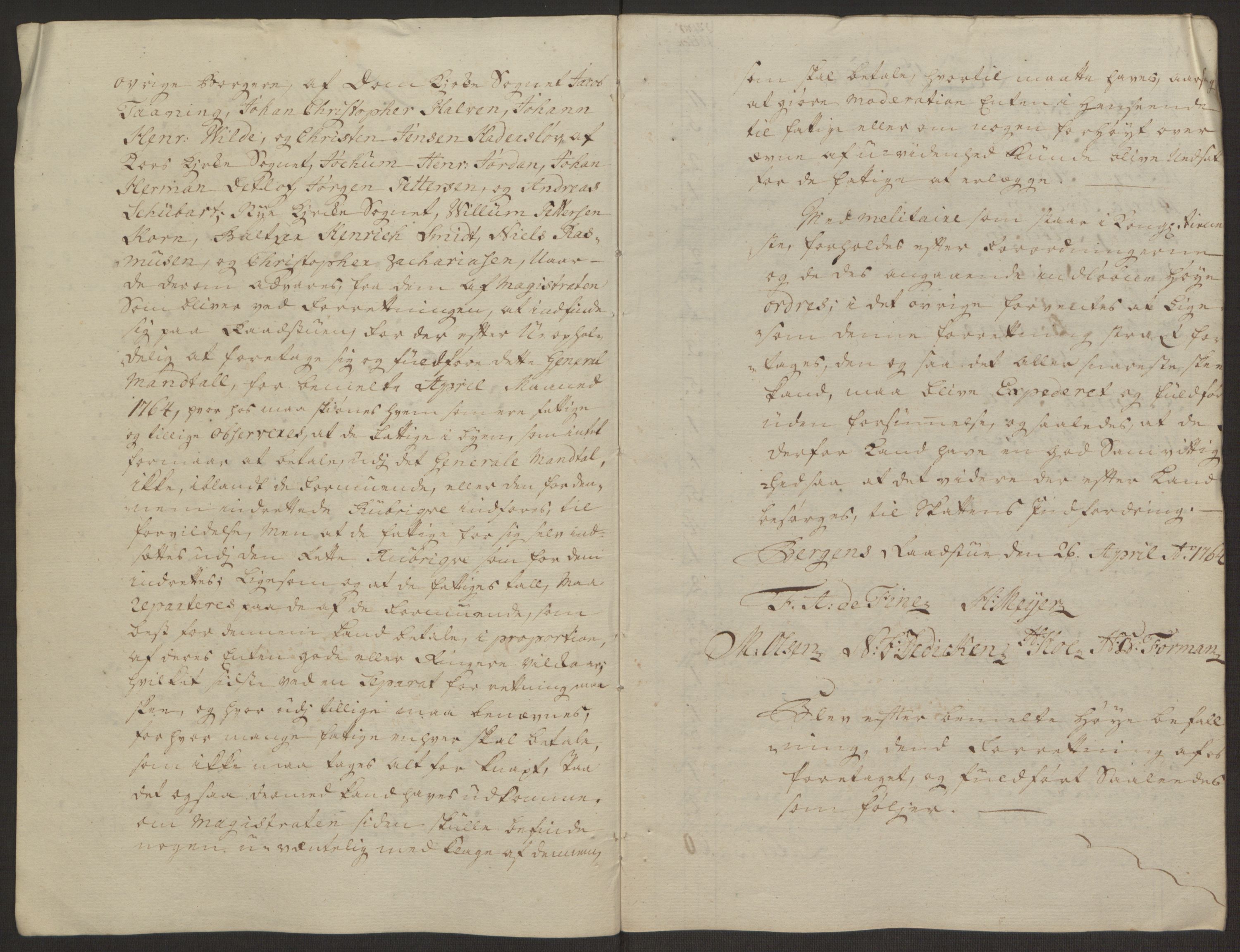 Rentekammeret inntil 1814, Reviderte regnskaper, Byregnskaper, AV/RA-EA-4066/R/Rp/L0367/0001: [P21] Kontribusjonsregnskap / Ekstraskatt, 1764, p. 136