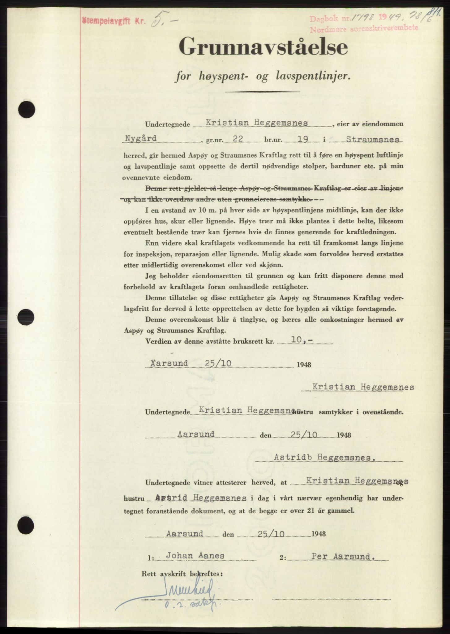 Nordmøre sorenskriveri, AV/SAT-A-4132/1/2/2Ca: Mortgage book no. B101, 1949-1949, Diary no: : 1798/1949