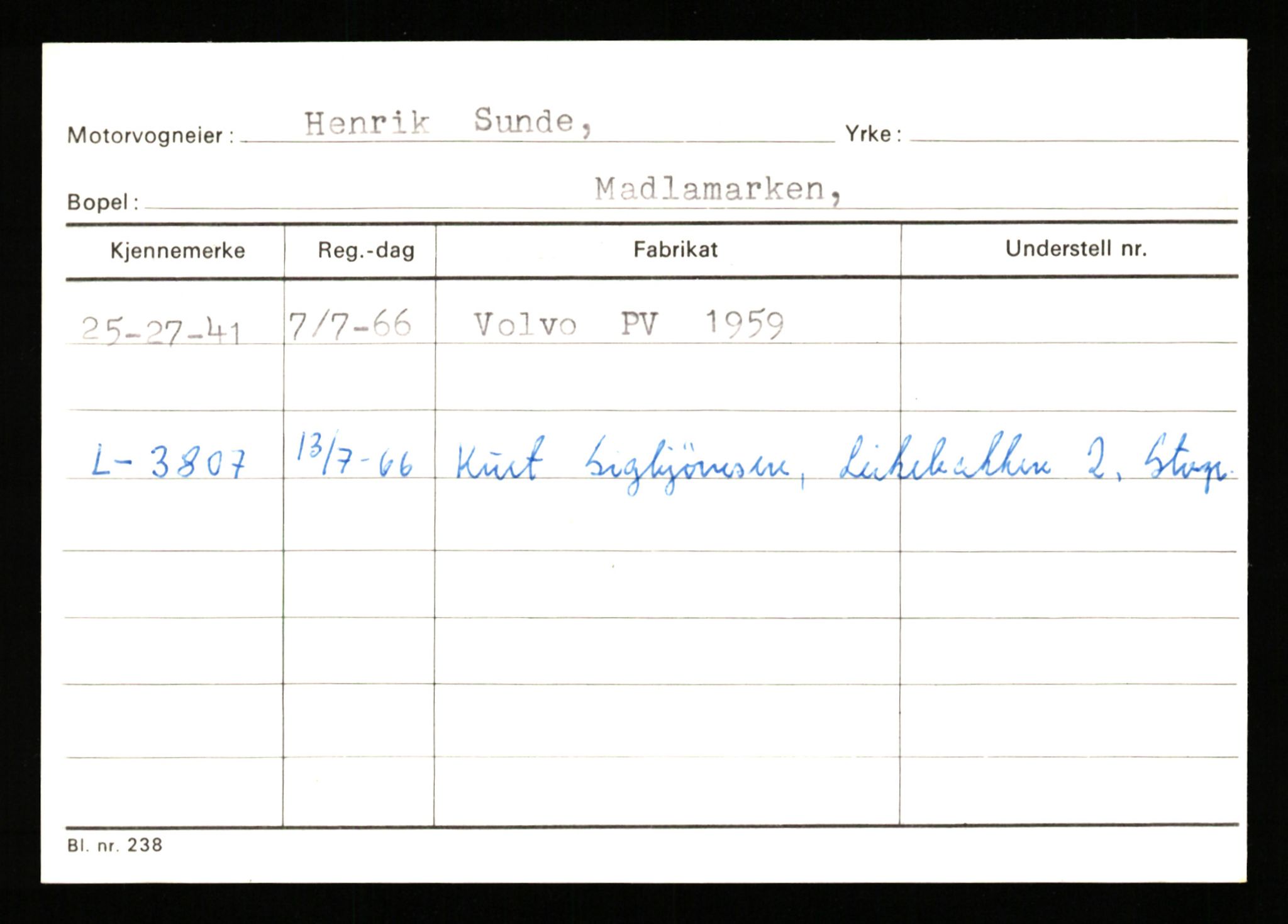 Stavanger trafikkstasjon, AV/SAST-A-101942/0/G/L0011: Registreringsnummer: 240000 - 363477, 1930-1971, p. 477