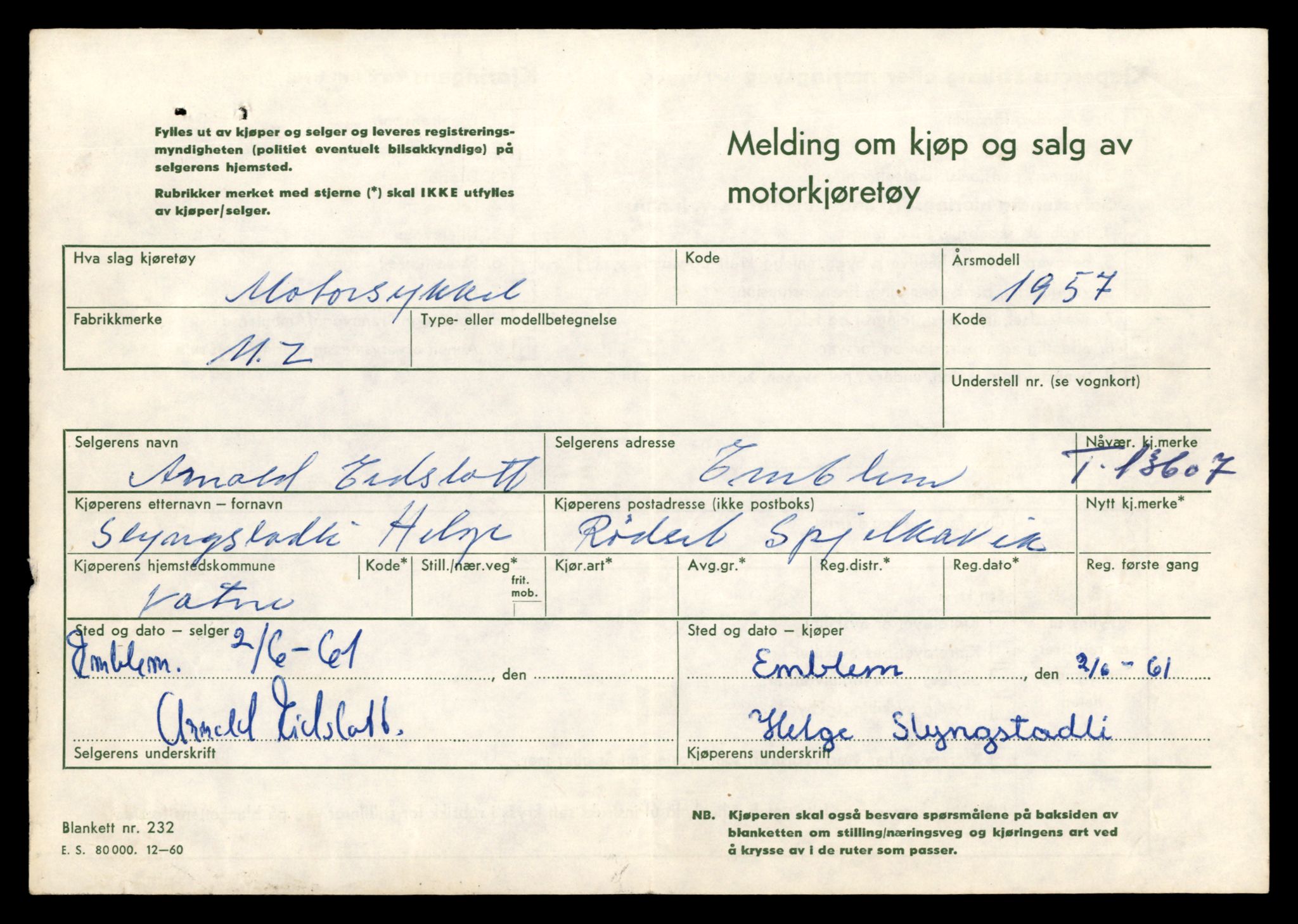 Møre og Romsdal vegkontor - Ålesund trafikkstasjon, AV/SAT-A-4099/F/Fe/L0040: Registreringskort for kjøretøy T 13531 - T 13709, 1927-1998, p. 1364