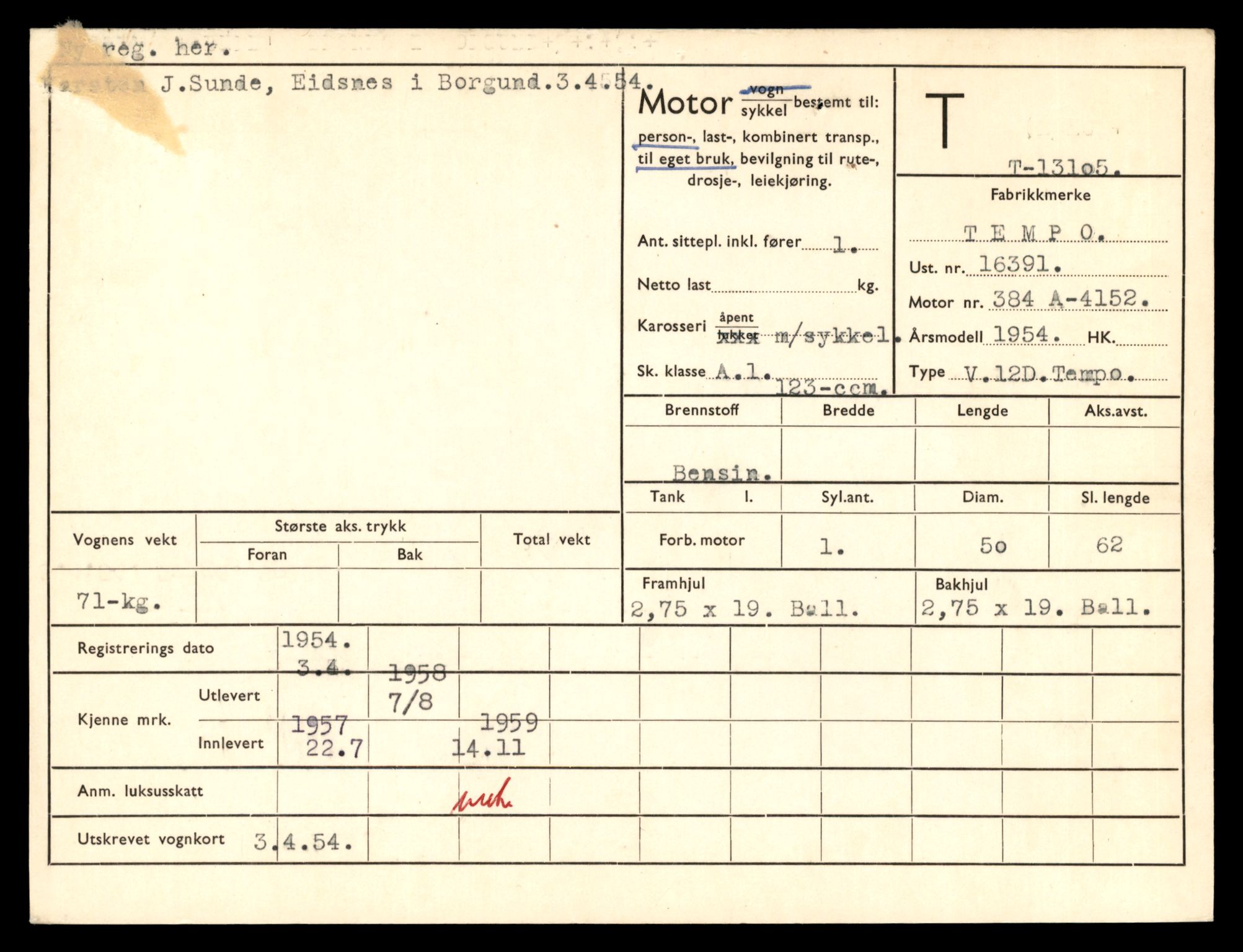 Møre og Romsdal vegkontor - Ålesund trafikkstasjon, AV/SAT-A-4099/F/Fe/L0037: Registreringskort for kjøretøy T 13031 - T 13179, 1927-1998, p. 1476
