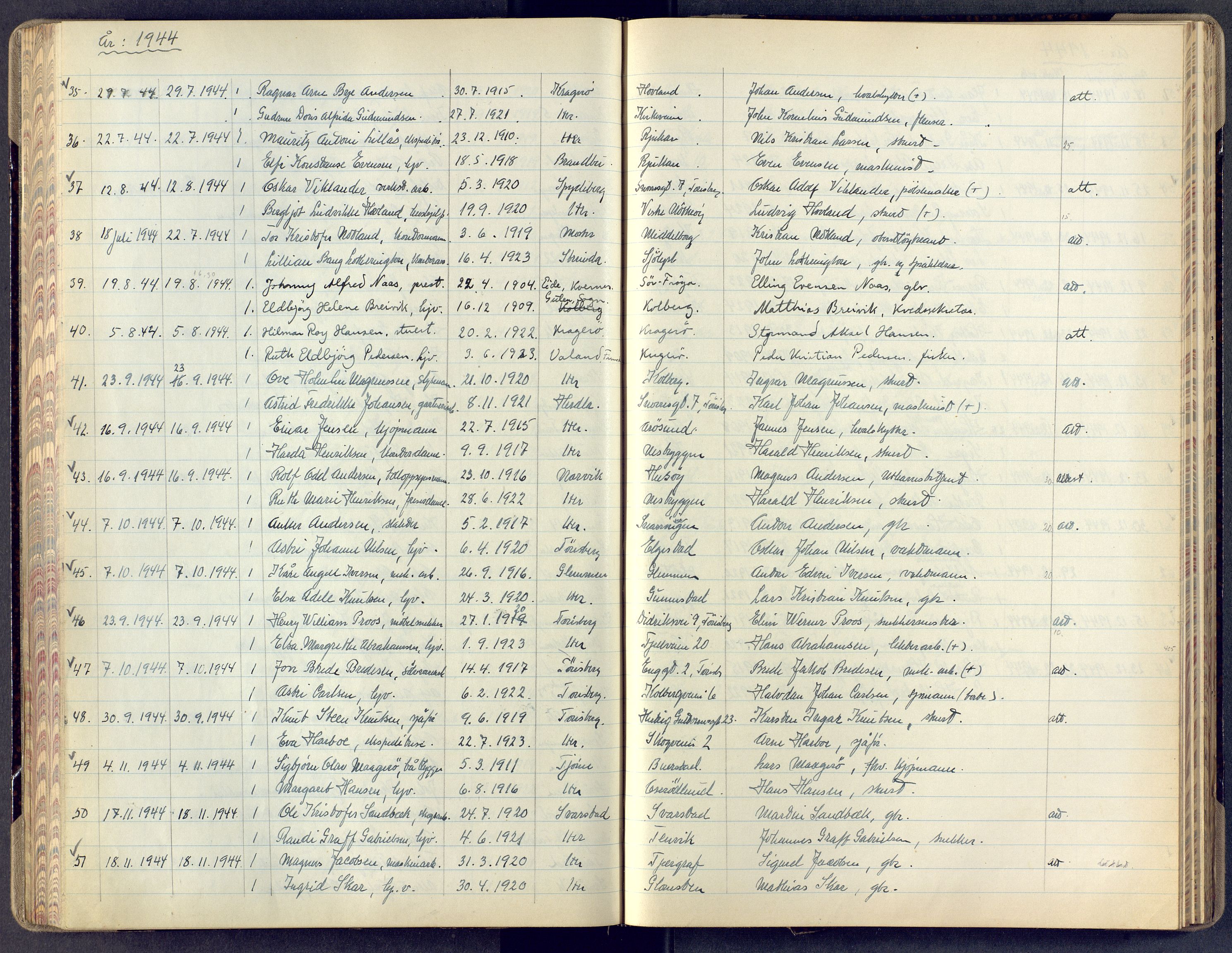 Nøtterøy kirkebøker, AV/SAKO-A-354/F/Fa/L0013: Parish register (official) no. I 13, 1942-1945