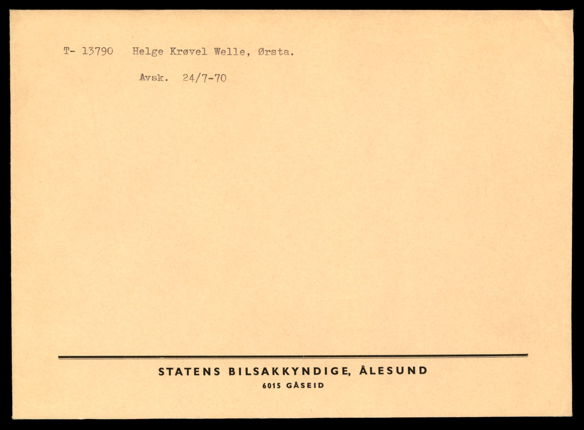 Møre og Romsdal vegkontor - Ålesund trafikkstasjon, AV/SAT-A-4099/F/Fe/L0041: Registreringskort for kjøretøy T 13710 - T 13905, 1927-1998, p. 1401