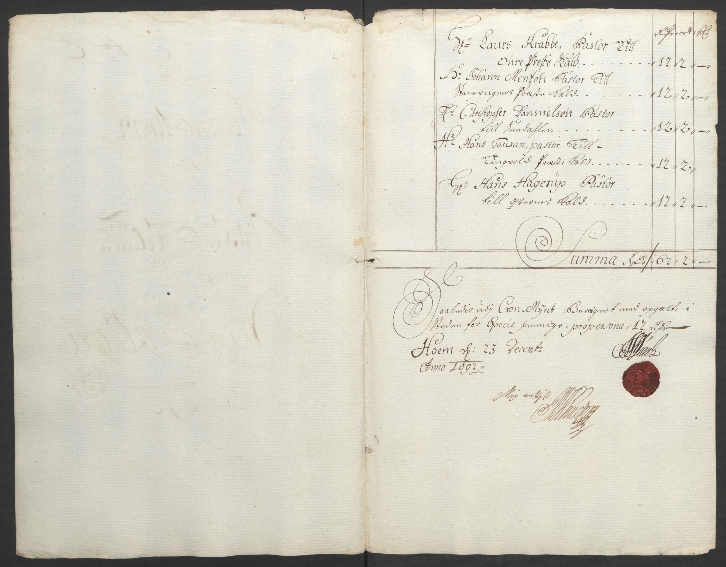 Rentekammeret inntil 1814, Reviderte regnskaper, Fogderegnskap, RA/EA-4092/R56/L3735: Fogderegnskap Nordmøre, 1692-1693, p. 158
