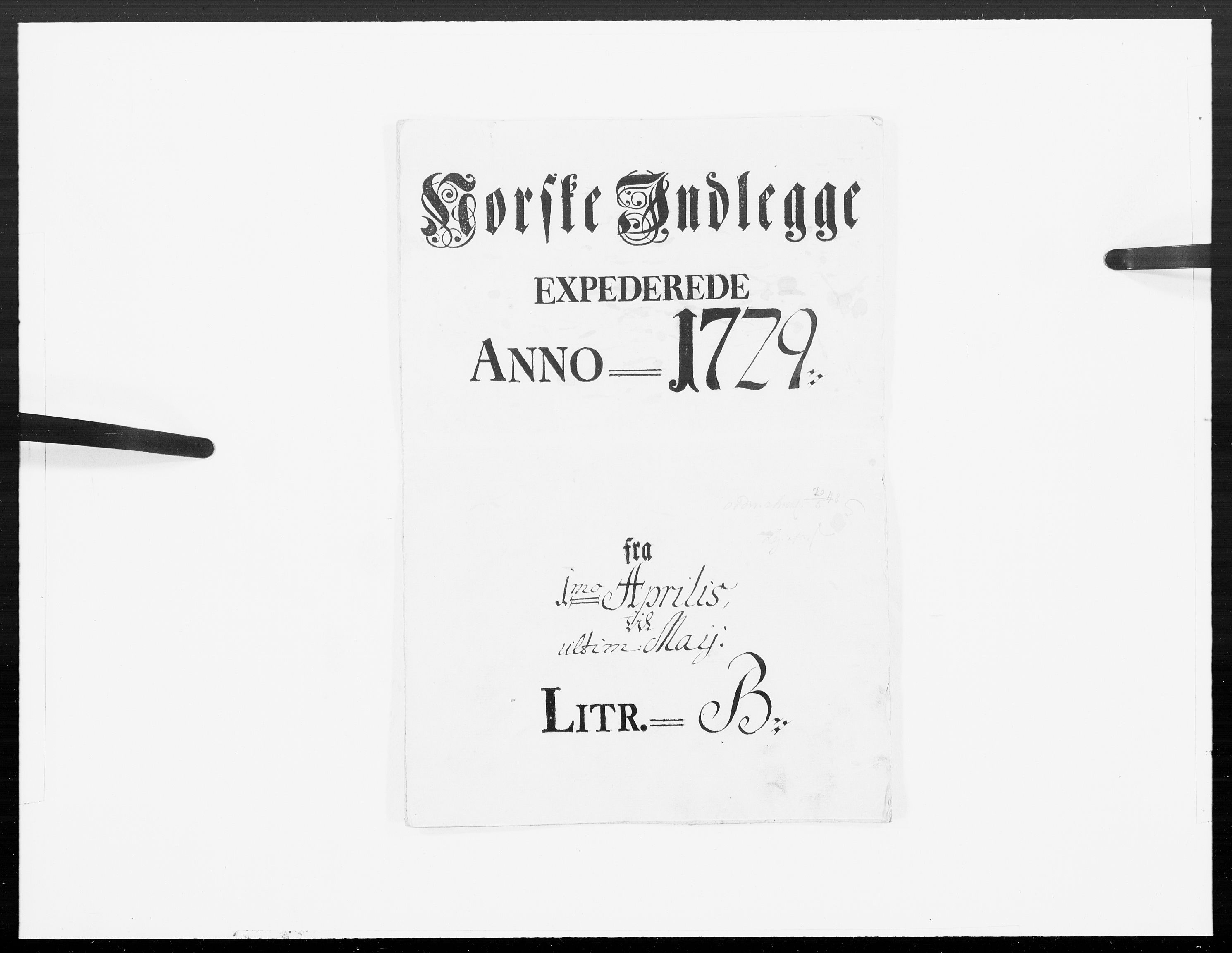 Danske Kanselli 1572-1799, AV/RA-EA-3023/F/Fc/Fcc/Fcca/L0104: Norske innlegg 1572-1799, 1729, p. 245