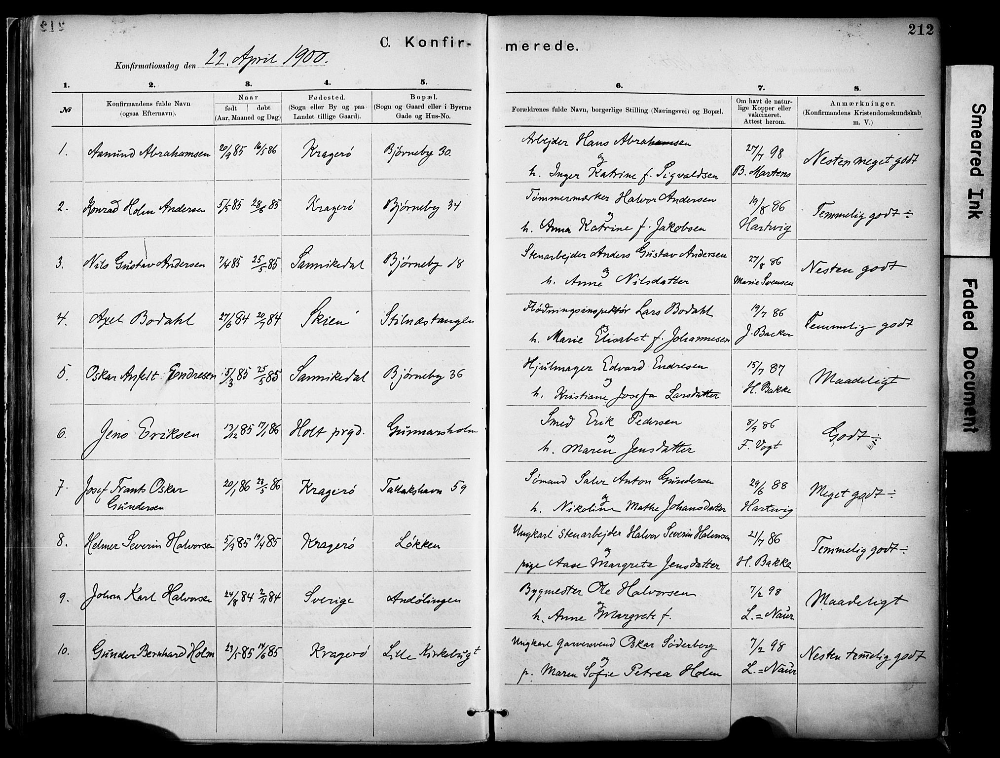 Kragerø kirkebøker, SAKO/A-278/F/Fa/L0012: Parish register (official) no. 12, 1880-1904, p. 212