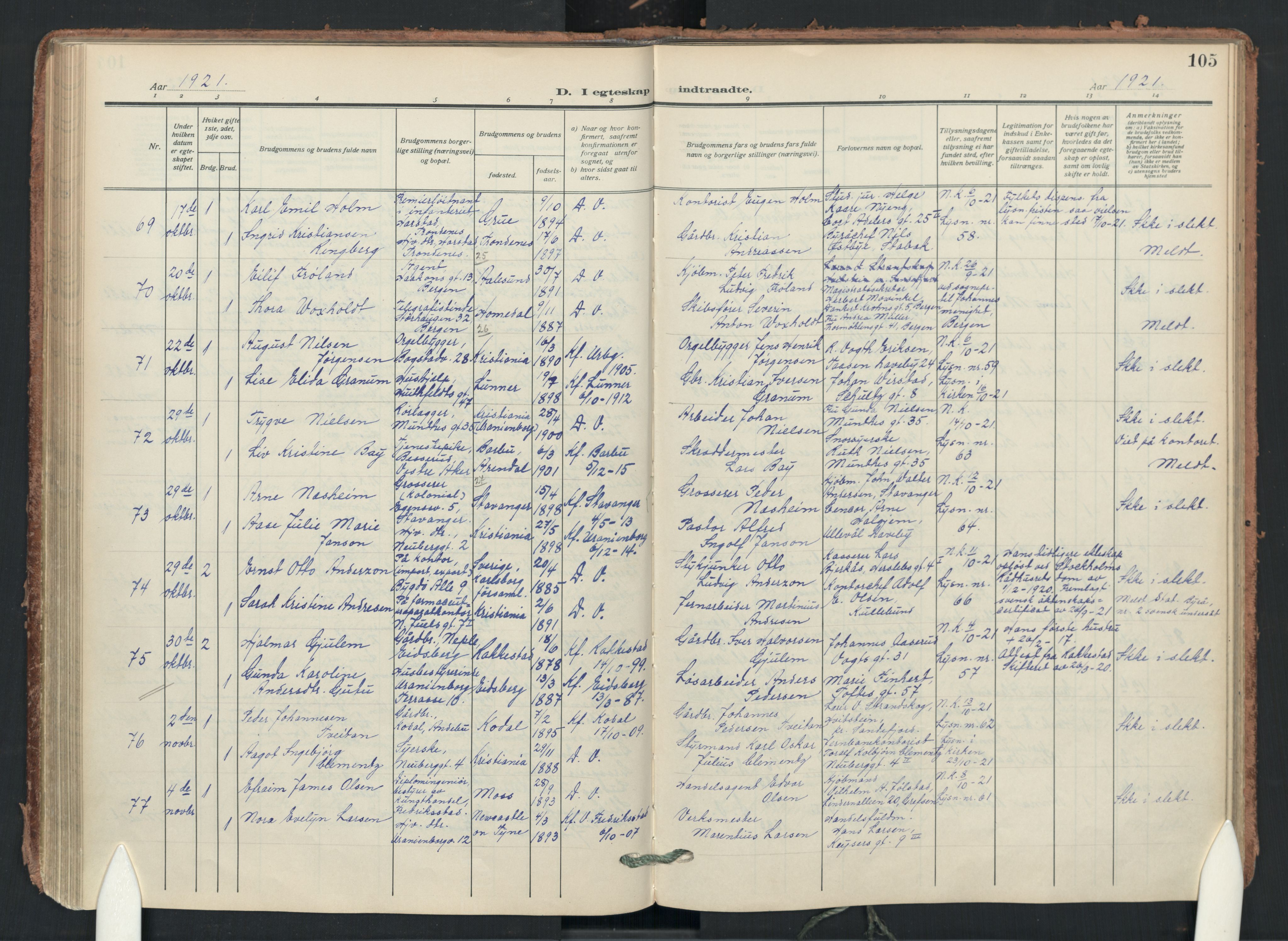 Uranienborg prestekontor Kirkebøker, SAO/A-10877/F/Fa/L0012: Parish register (official) no. 12, 1914-1930, p. 105