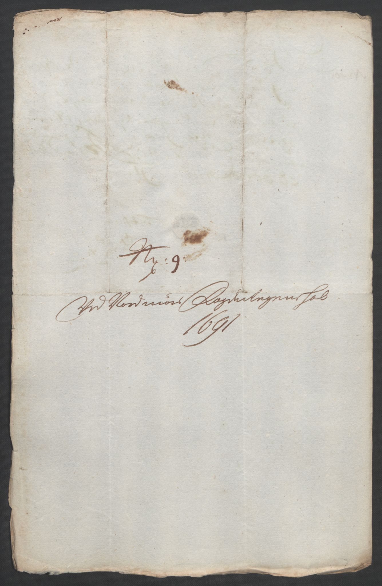 Rentekammeret inntil 1814, Reviderte regnskaper, Fogderegnskap, AV/RA-EA-4092/R56/L3734: Fogderegnskap Nordmøre, 1690-1691, p. 420