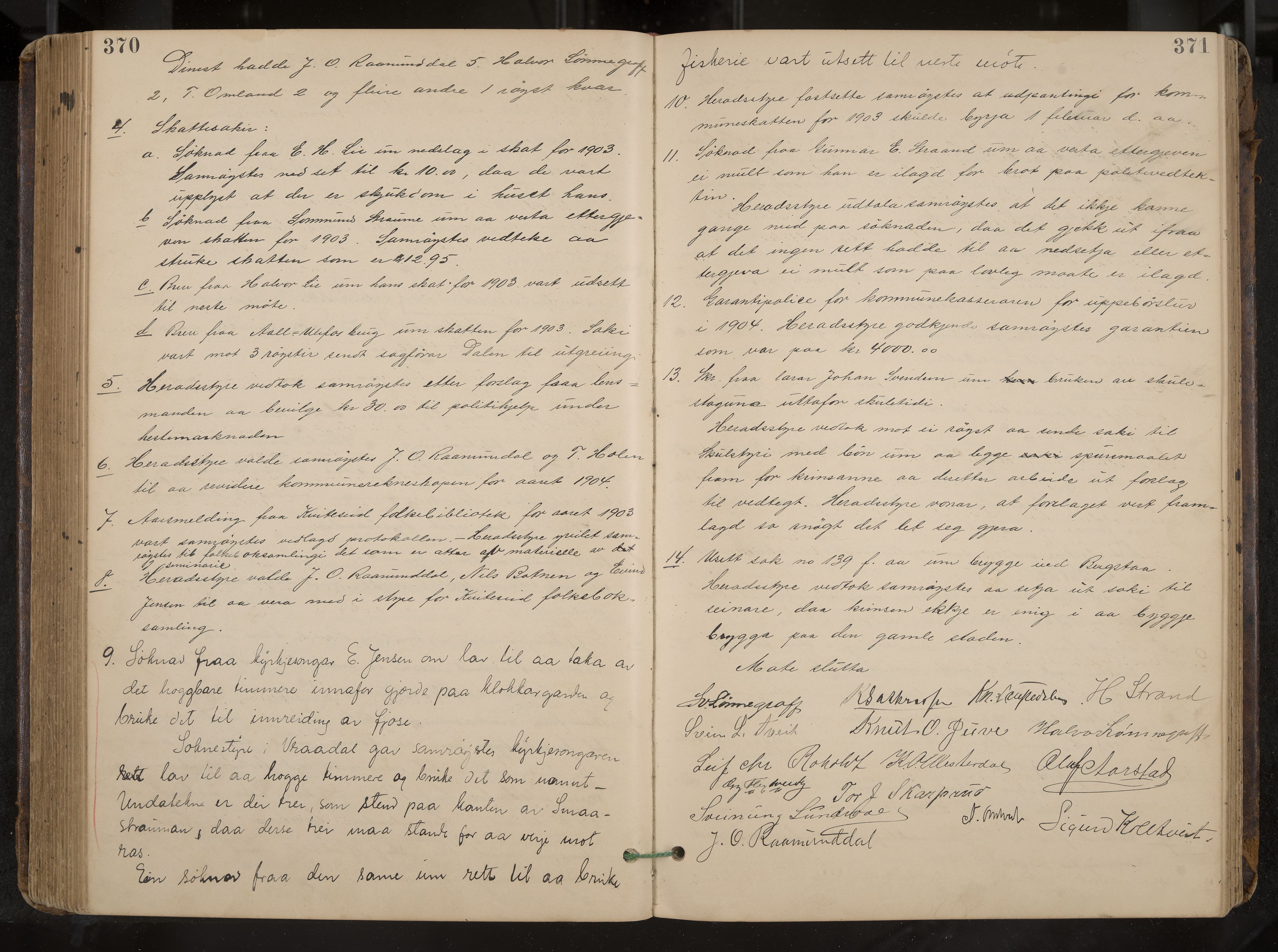 Kviteseid formannskap og sentraladministrasjon, IKAK/0829021/A/Aa/L0004: Møtebok, 1896-1911, p. 370-371