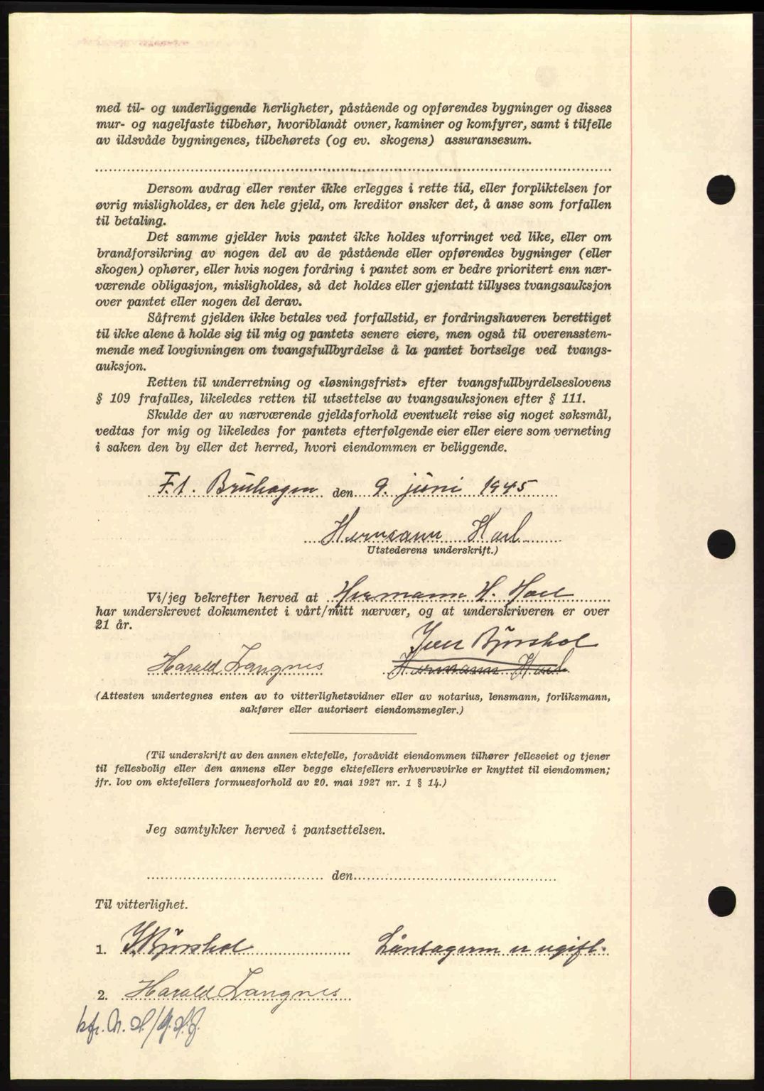 Nordmøre sorenskriveri, AV/SAT-A-4132/1/2/2Ca: Mortgage book no. B92, 1944-1945, Diary no: : 916/1945