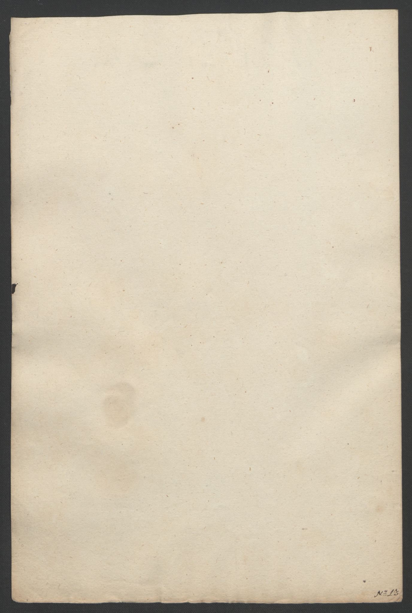 Rentekammeret inntil 1814, Reviderte regnskaper, Fogderegnskap, RA/EA-4092/R56/L3735: Fogderegnskap Nordmøre, 1692-1693, p. 372