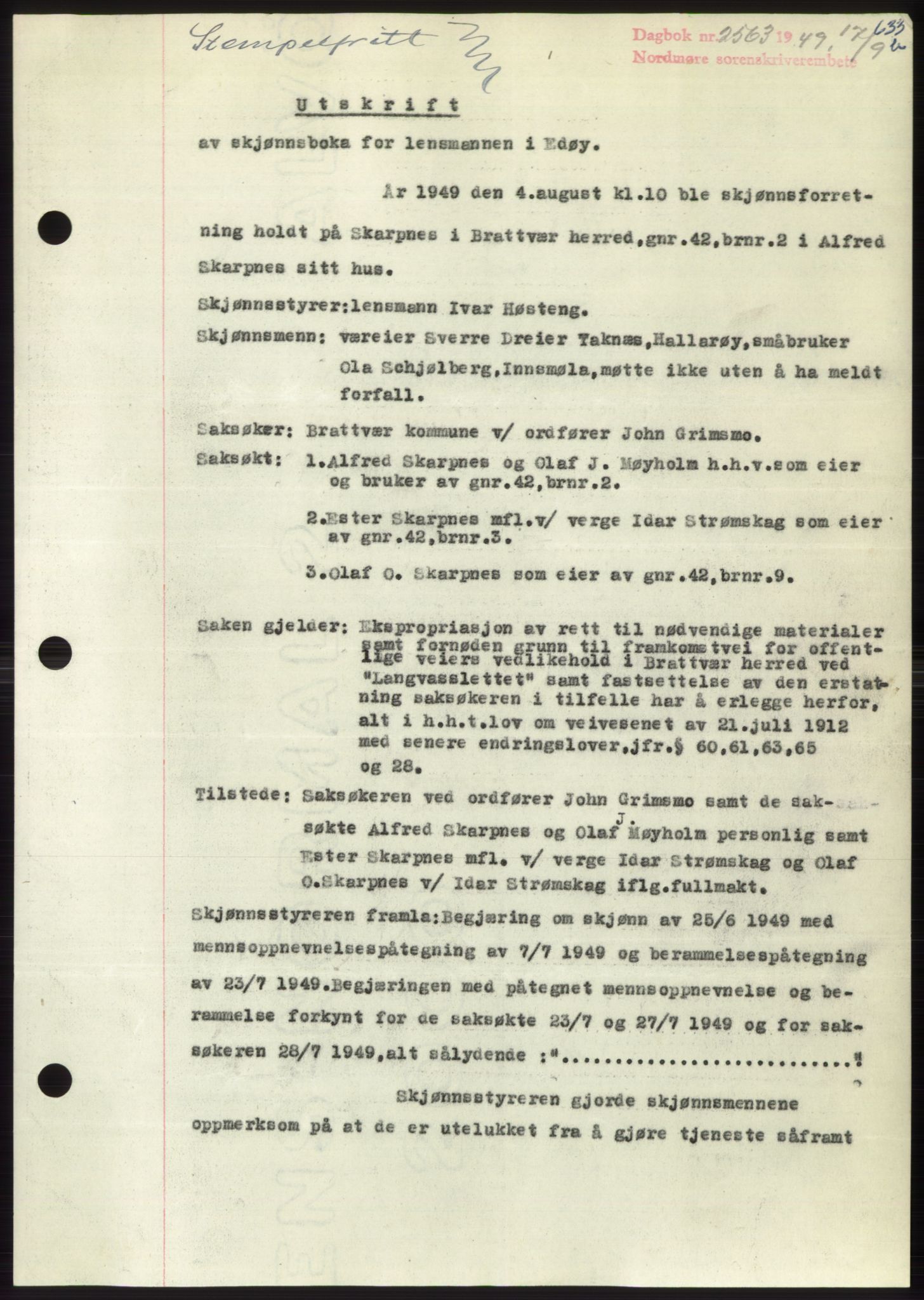 Nordmøre sorenskriveri, AV/SAT-A-4132/1/2/2Ca: Mortgage book no. B102, 1949-1949, Diary no: : 2563/1949