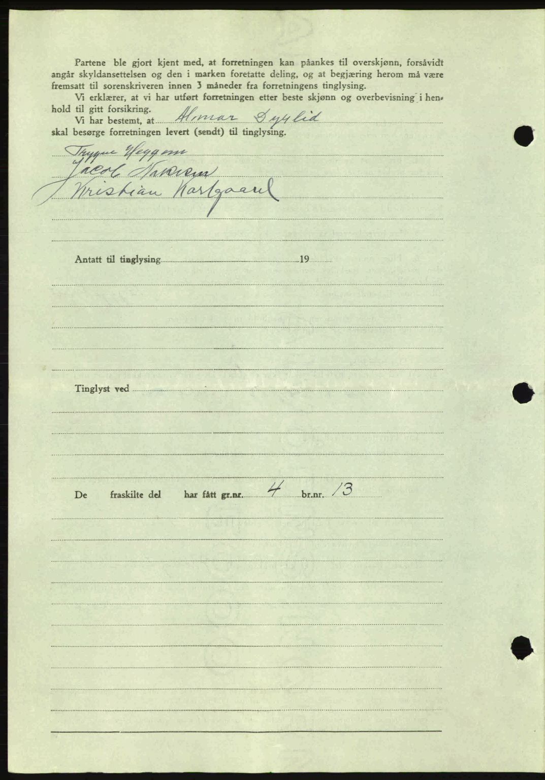 Romsdal sorenskriveri, AV/SAT-A-4149/1/2/2C: Mortgage book no. A17, 1944-1945, Diary no: : 321/1945