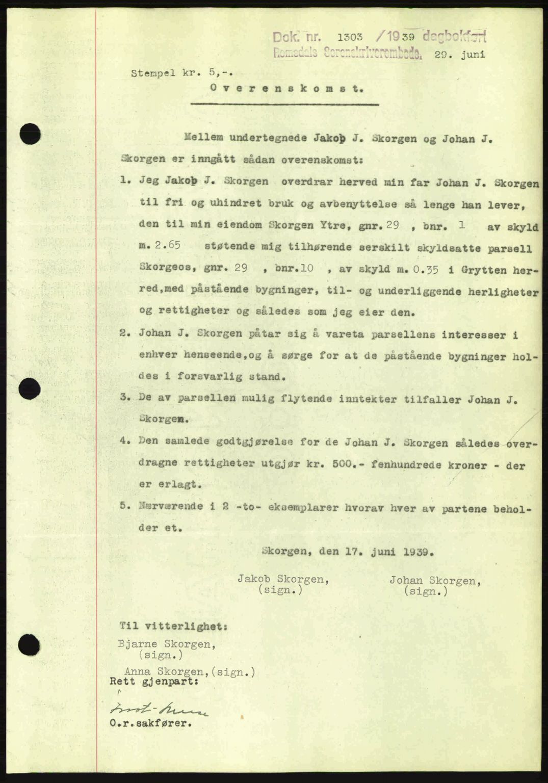 Romsdal sorenskriveri, AV/SAT-A-4149/1/2/2C: Mortgage book no. A7, 1939-1939, Diary no: : 1303/1939