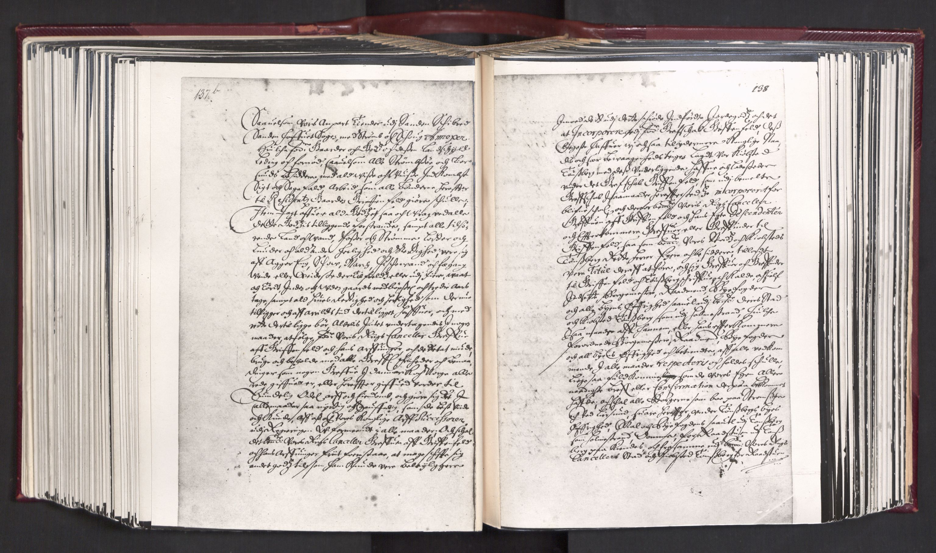 Rentekammeret, Kammerkanselliet, AV/RA-EA-3111/G/Gg/Ggj/Ggjf/L0001: Skjøtebok over kongelig avhendet jordegods i Norge Q, 1670-1680, p. 150