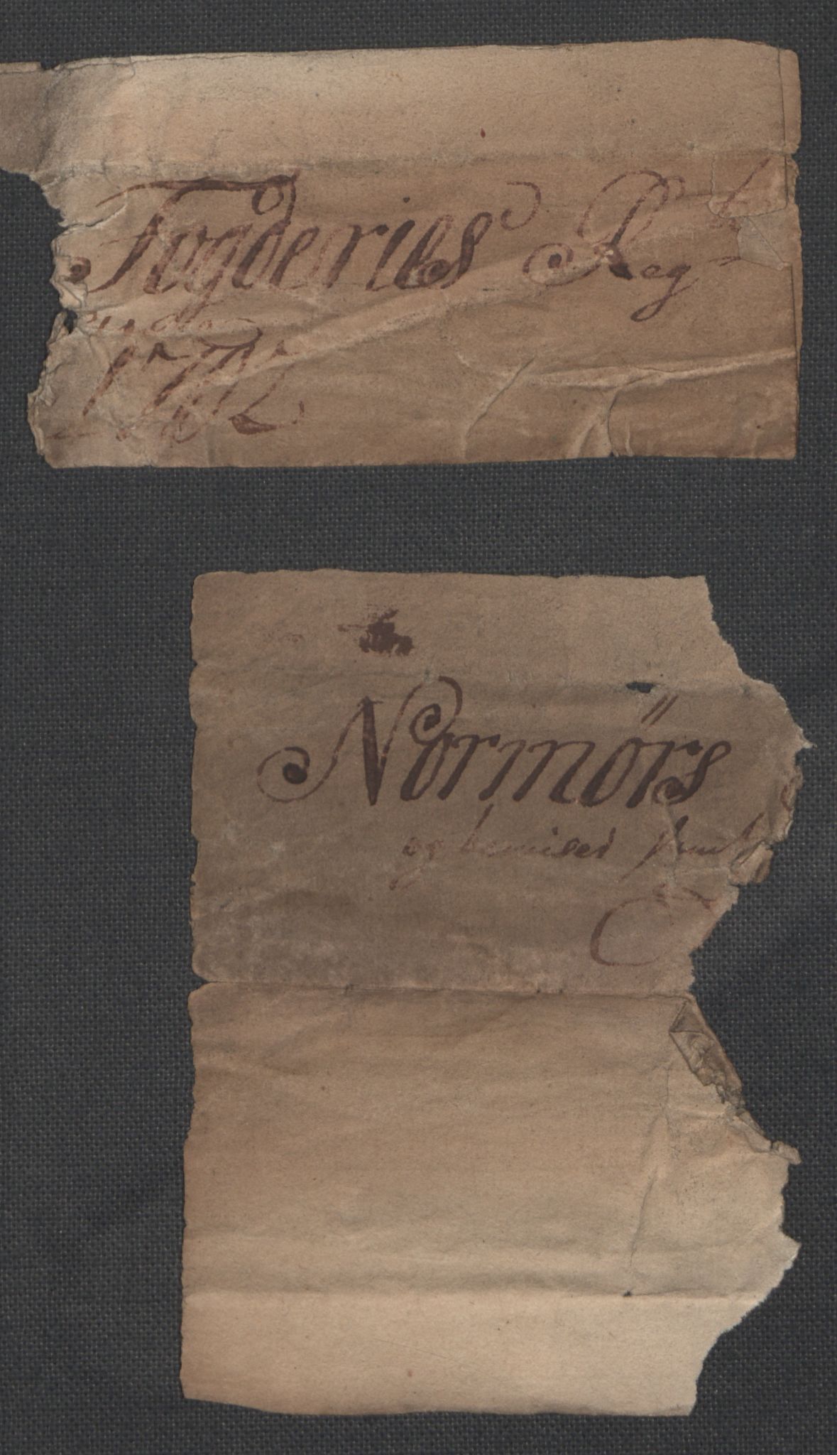 Rentekammeret inntil 1814, Reviderte regnskaper, Fogderegnskap, RA/EA-4092/R56/L3739: Fogderegnskap Nordmøre, 1700-1702, p. 349