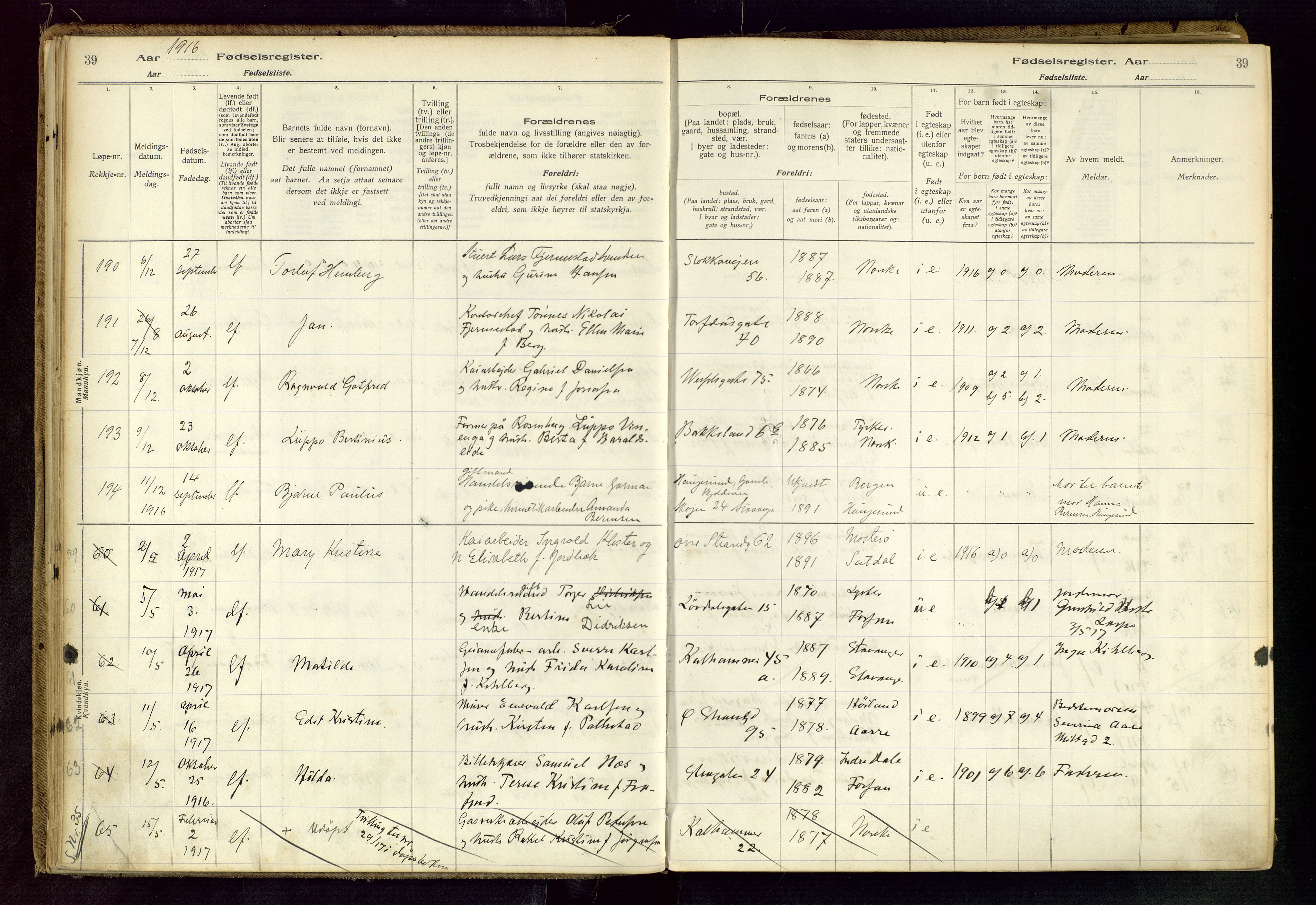Domkirken sokneprestkontor, AV/SAST-A-101812/002/B/L0001: Birth register no. 1, 1916-1920, p. 39