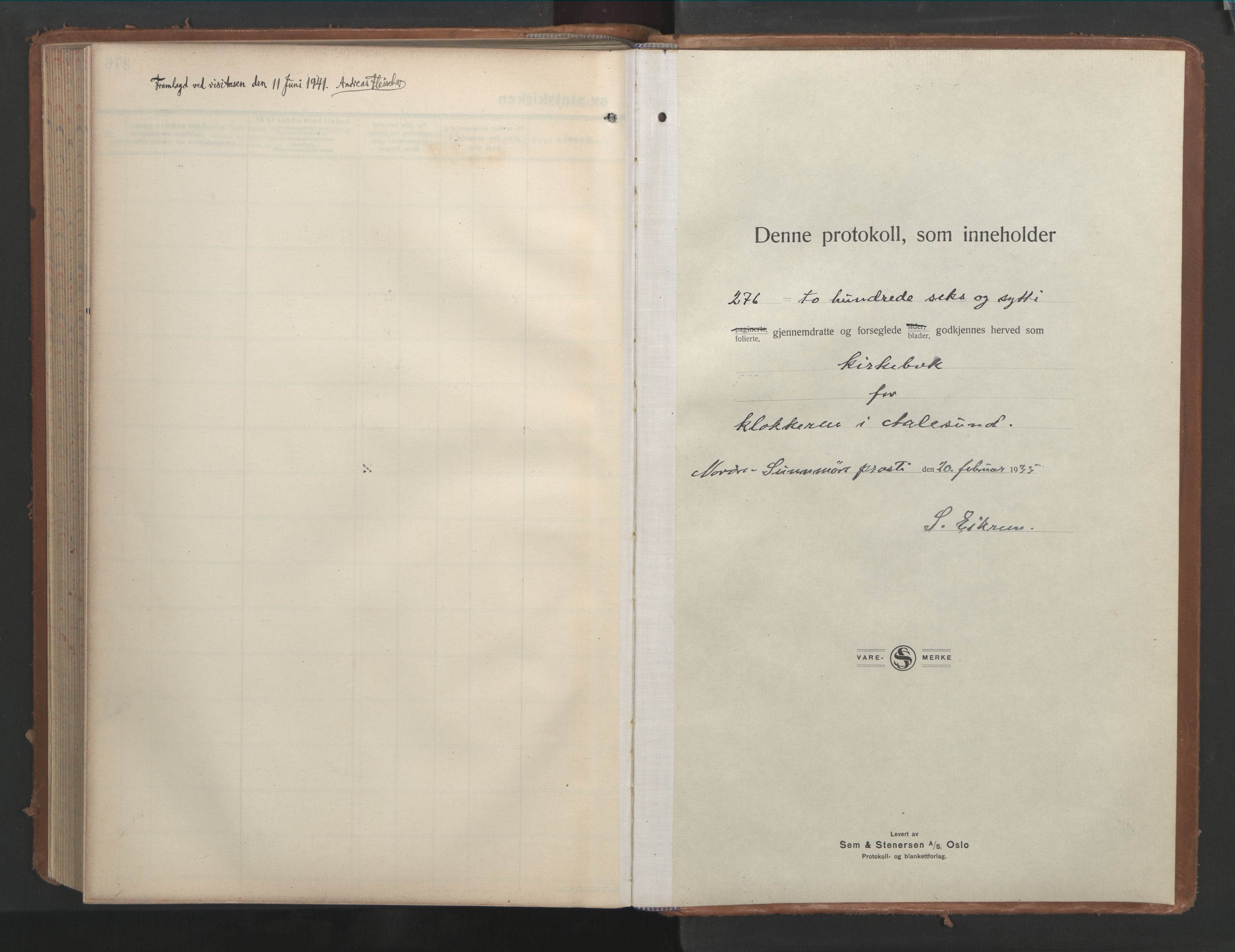 Ministerialprotokoller, klokkerbøker og fødselsregistre - Møre og Romsdal, SAT/A-1454/529/L0478: Parish register (copy) no. 529C15, 1938-1951, p. 271