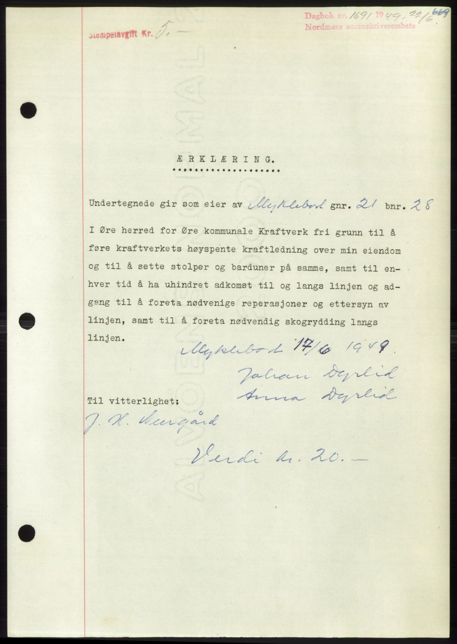 Nordmøre sorenskriveri, AV/SAT-A-4132/1/2/2Ca: Mortgage book no. B101, 1949-1949, Diary no: : 1691/1949