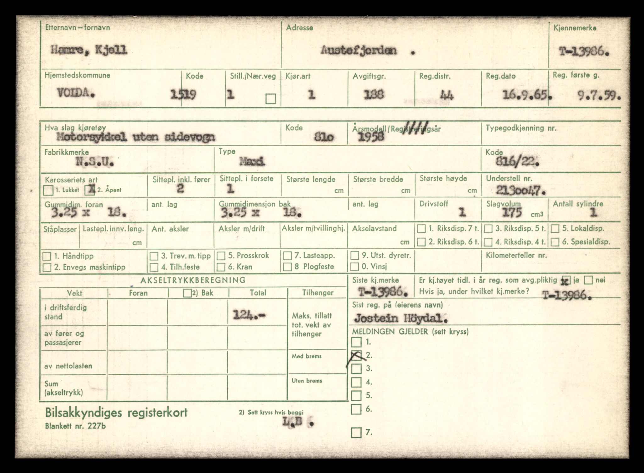 Møre og Romsdal vegkontor - Ålesund trafikkstasjon, SAT/A-4099/F/Fe/L0042: Registreringskort for kjøretøy T 13906 - T 14079, 1927-1998, p. 1171