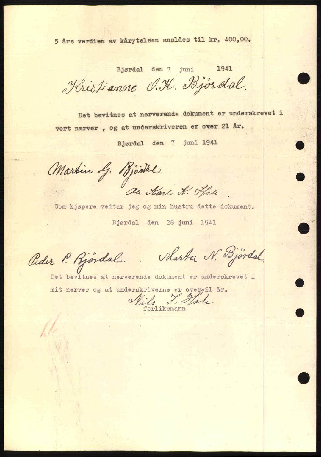 Nordre Sunnmøre sorenskriveri, SAT/A-0006/1/2/2C/2Ca: Mortgage book no. A11, 1941-1941, Diary no: : 976/1941