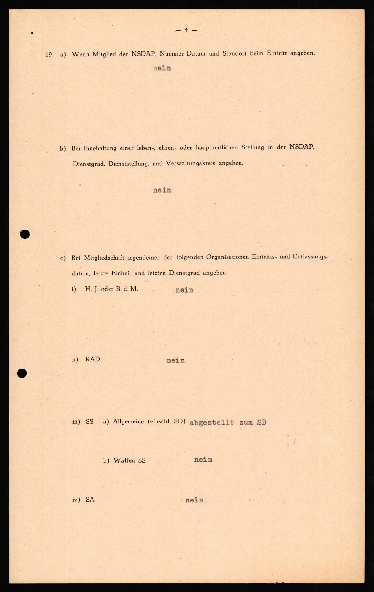 Forsvaret, Forsvarets overkommando II, AV/RA-RAFA-3915/D/Db/L0030: CI Questionaires. Tyske okkupasjonsstyrker i Norge. Tyskere., 1945-1946, p. 24