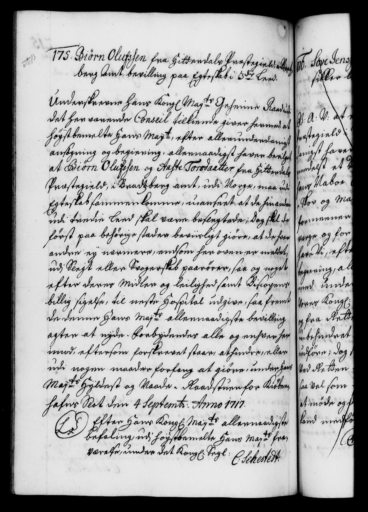 Danske Kanselli 1572-1799, AV/RA-EA-3023/F/Fc/Fca/Fcaa/L0022: Norske registre, 1716-1719, p. 215b