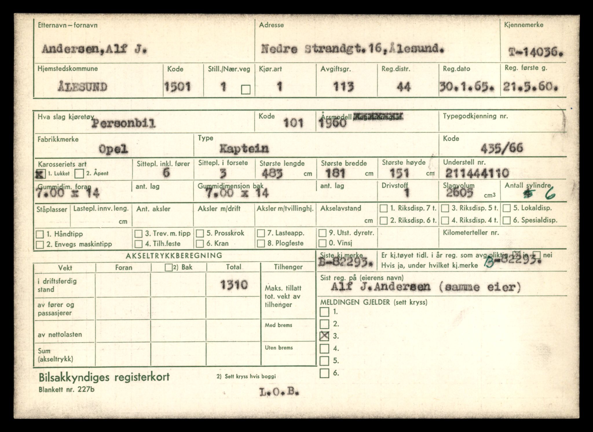 Møre og Romsdal vegkontor - Ålesund trafikkstasjon, AV/SAT-A-4099/F/Fe/L0042: Registreringskort for kjøretøy T 13906 - T 14079, 1927-1998, p. 2095