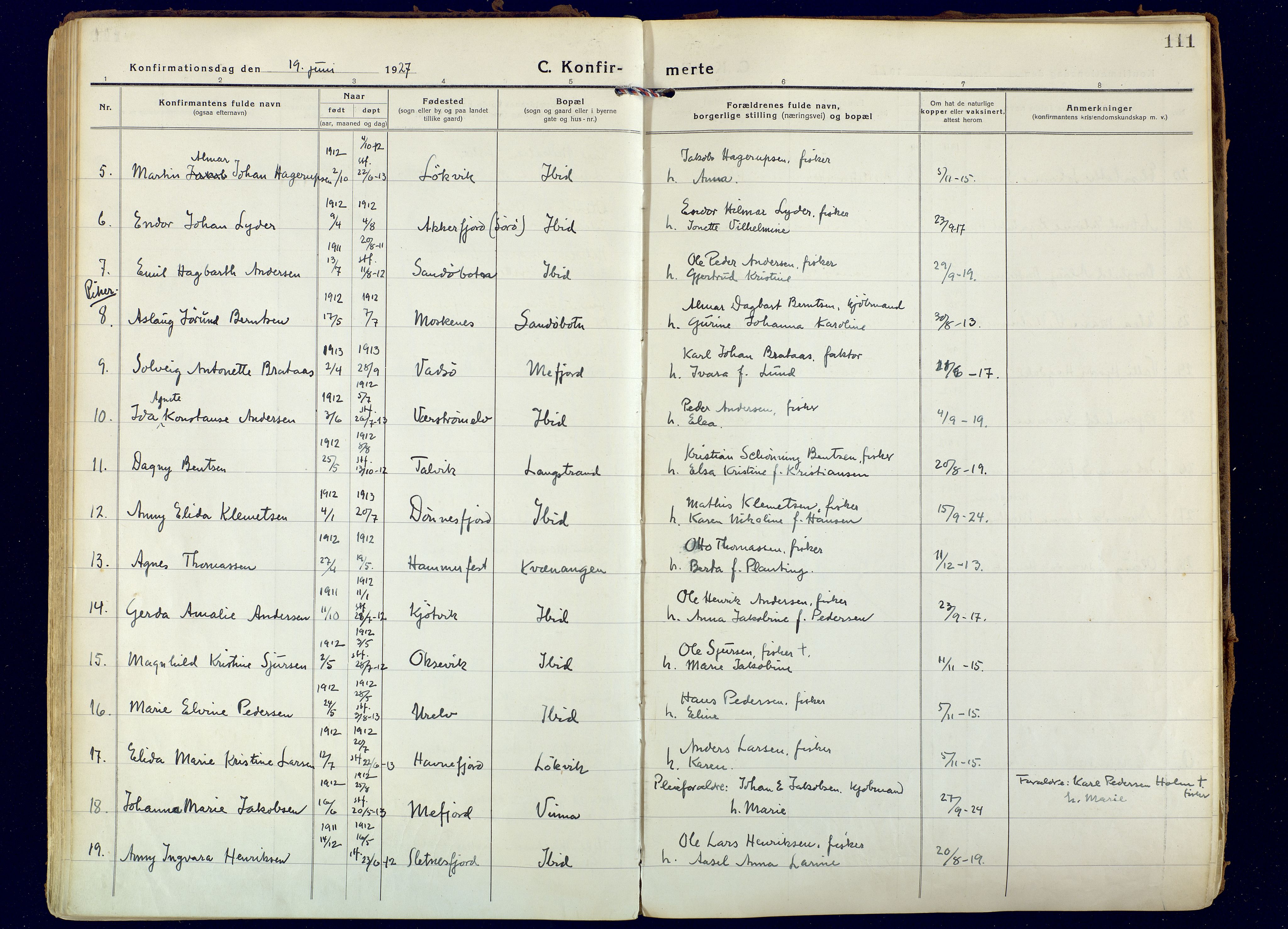 Hammerfest sokneprestkontor, SATØ/S-1347: Parish register (official) no. 18, 1918-1933, p. 111