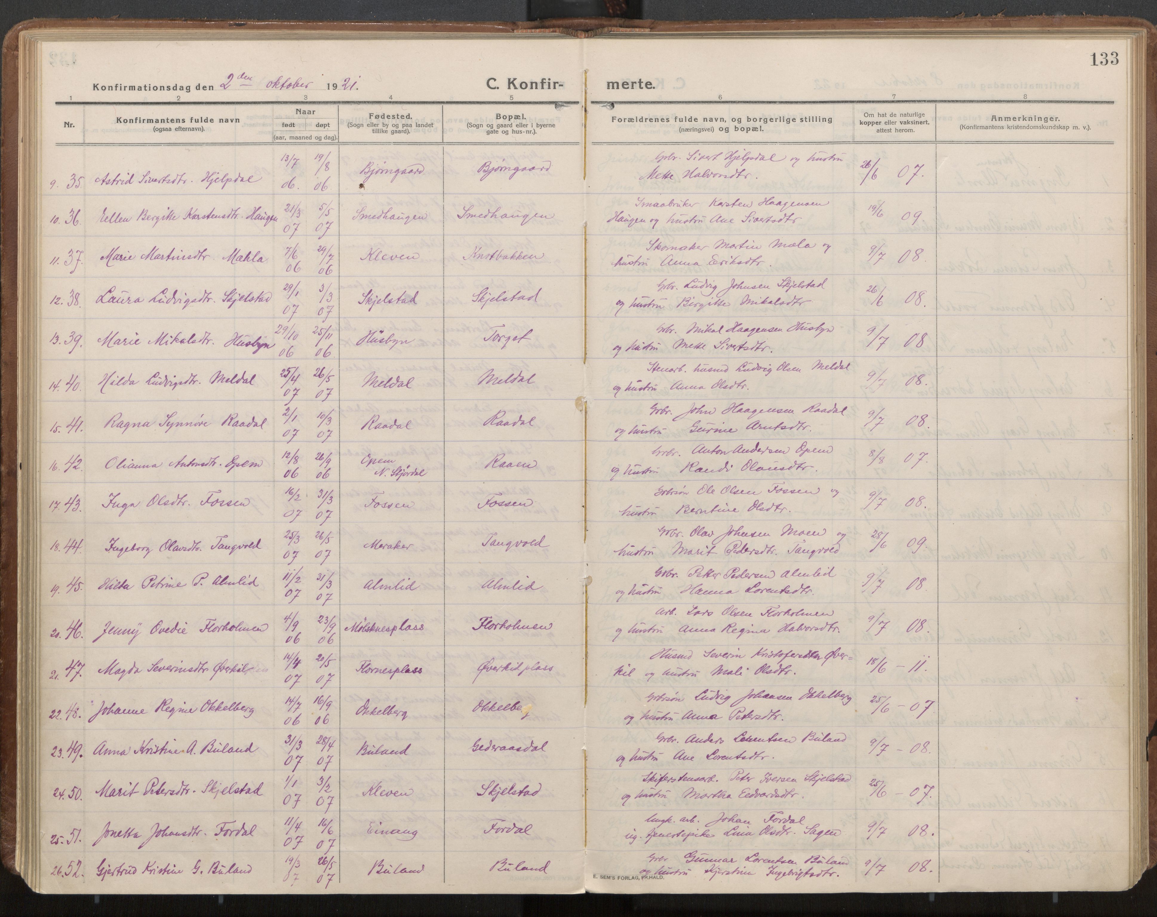 Ministerialprotokoller, klokkerbøker og fødselsregistre - Nord-Trøndelag, SAT/A-1458/703/L0037: Parish register (official) no. 703A10, 1915-1932, p. 133
