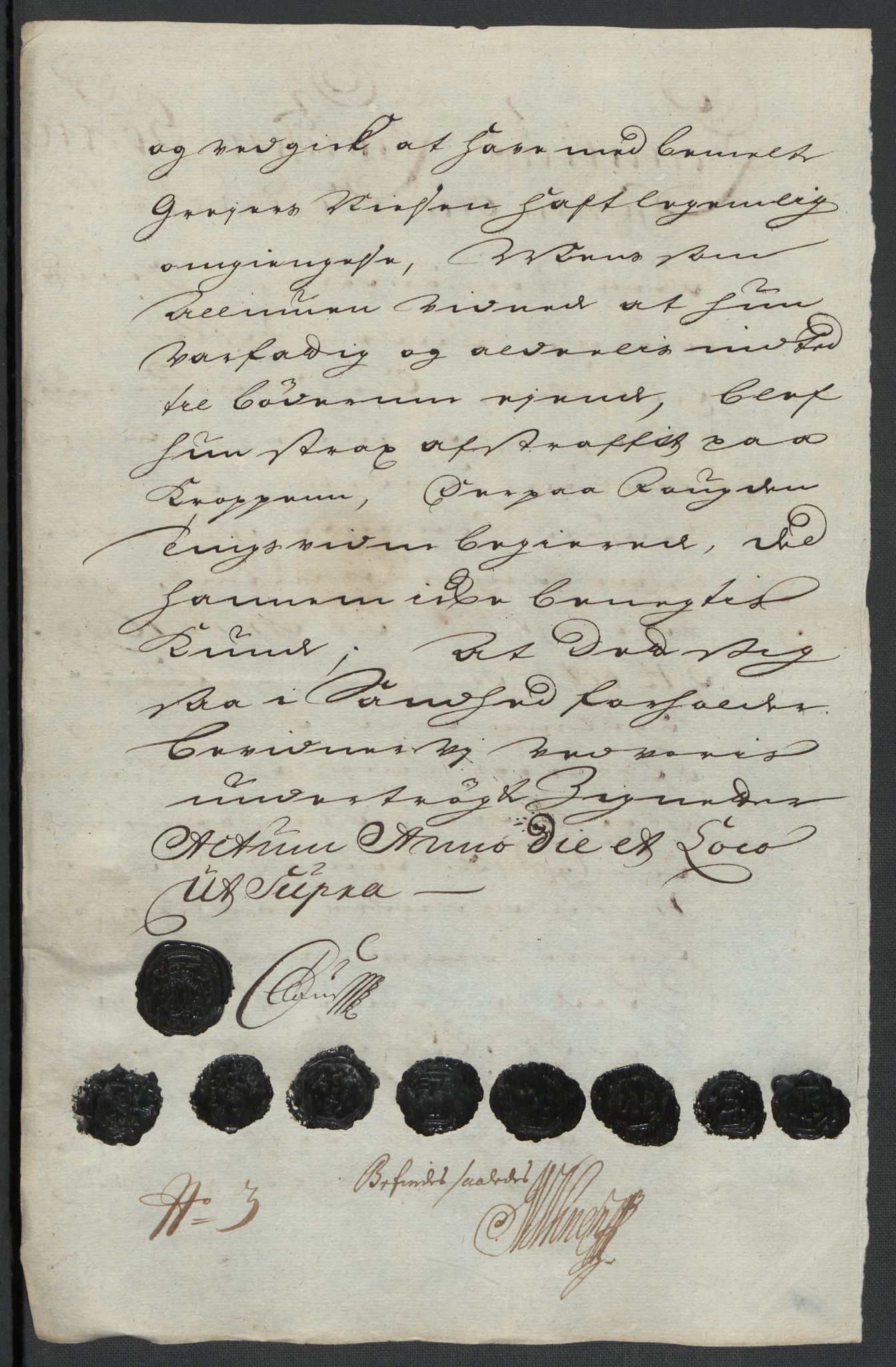 Rentekammeret inntil 1814, Reviderte regnskaper, Fogderegnskap, AV/RA-EA-4092/R56/L3738: Fogderegnskap Nordmøre, 1699, p. 108