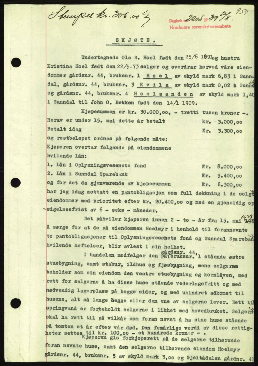 Nordmøre sorenskriveri, AV/SAT-A-4132/1/2/2Ca: Mortgage book no. A86, 1939-1939, Diary no: : 2205/1939