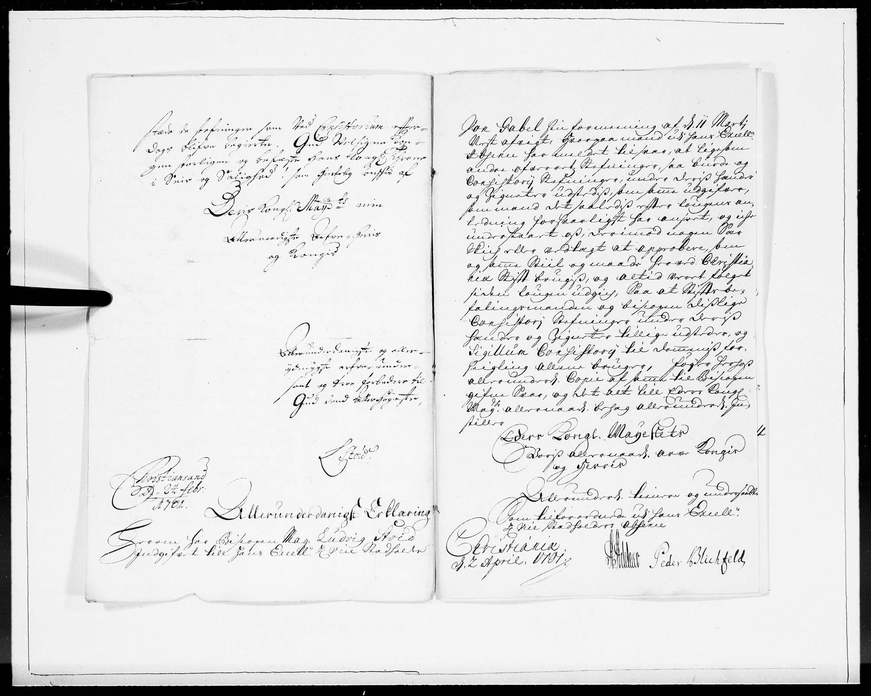 Danske Kanselli 1572-1799, AV/RA-EA-3023/F/Fc/Fcc/Fcca/L0052: Norske innlegg 1572-1799, 1701, p. 124