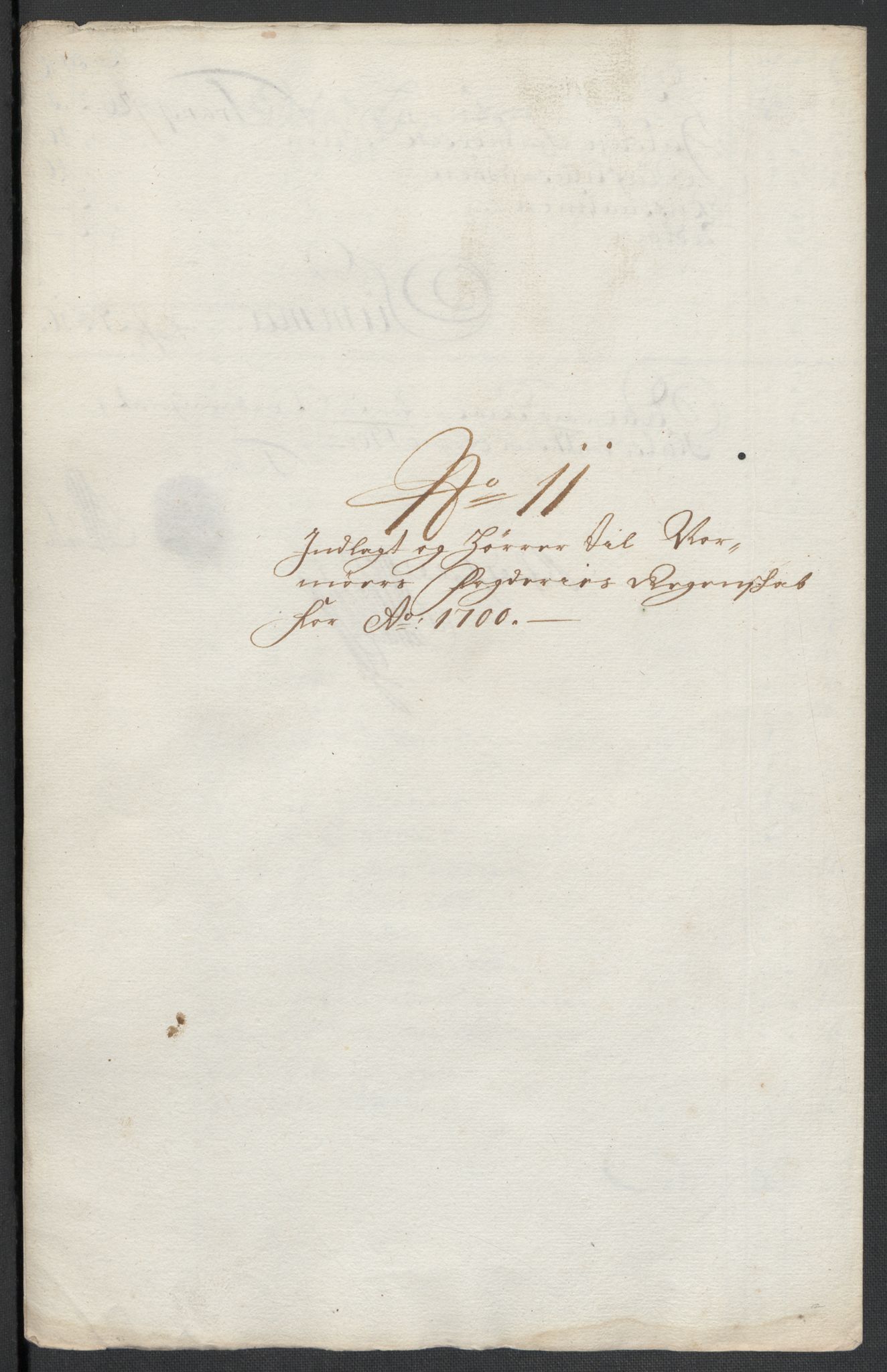 Rentekammeret inntil 1814, Reviderte regnskaper, Fogderegnskap, AV/RA-EA-4092/R56/L3739: Fogderegnskap Nordmøre, 1700-1702, p. 106