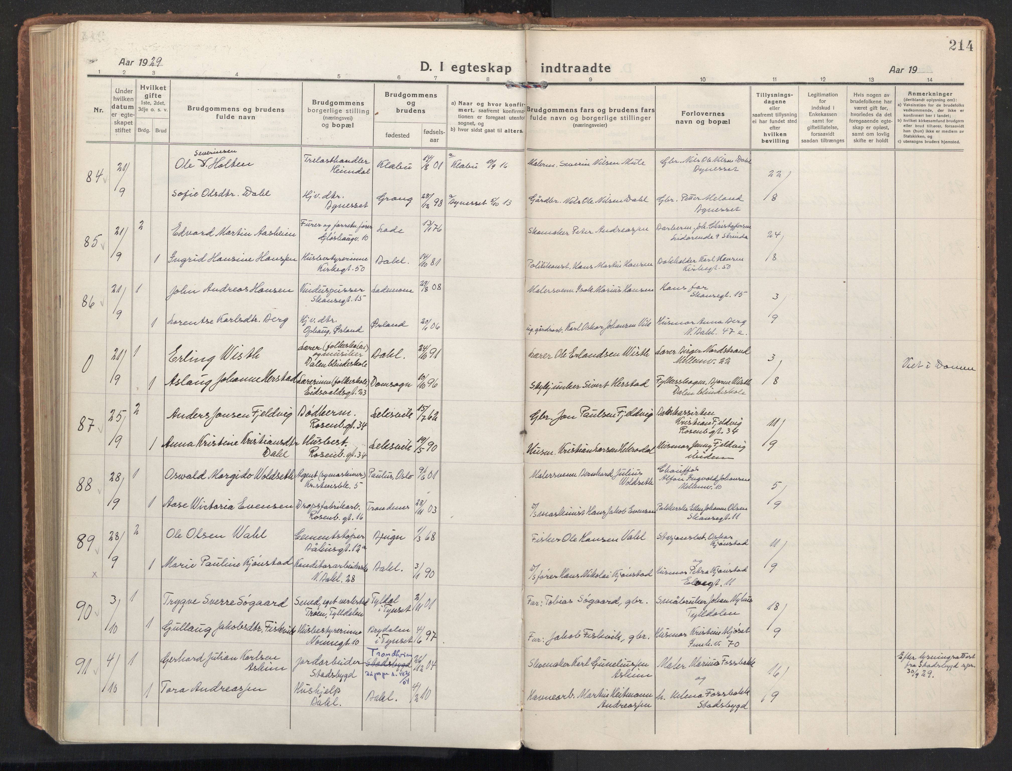 Ministerialprotokoller, klokkerbøker og fødselsregistre - Sør-Trøndelag, SAT/A-1456/604/L0206: Parish register (official) no. 604A26, 1917-1931, p. 214