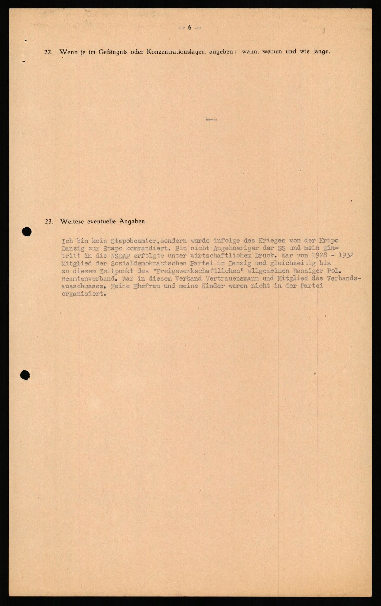 Forsvaret, Forsvarets overkommando II, AV/RA-RAFA-3915/D/Db/L0018: CI Questionaires. Tyske okkupasjonsstyrker i Norge. Tyskere., 1945-1946, p. 207