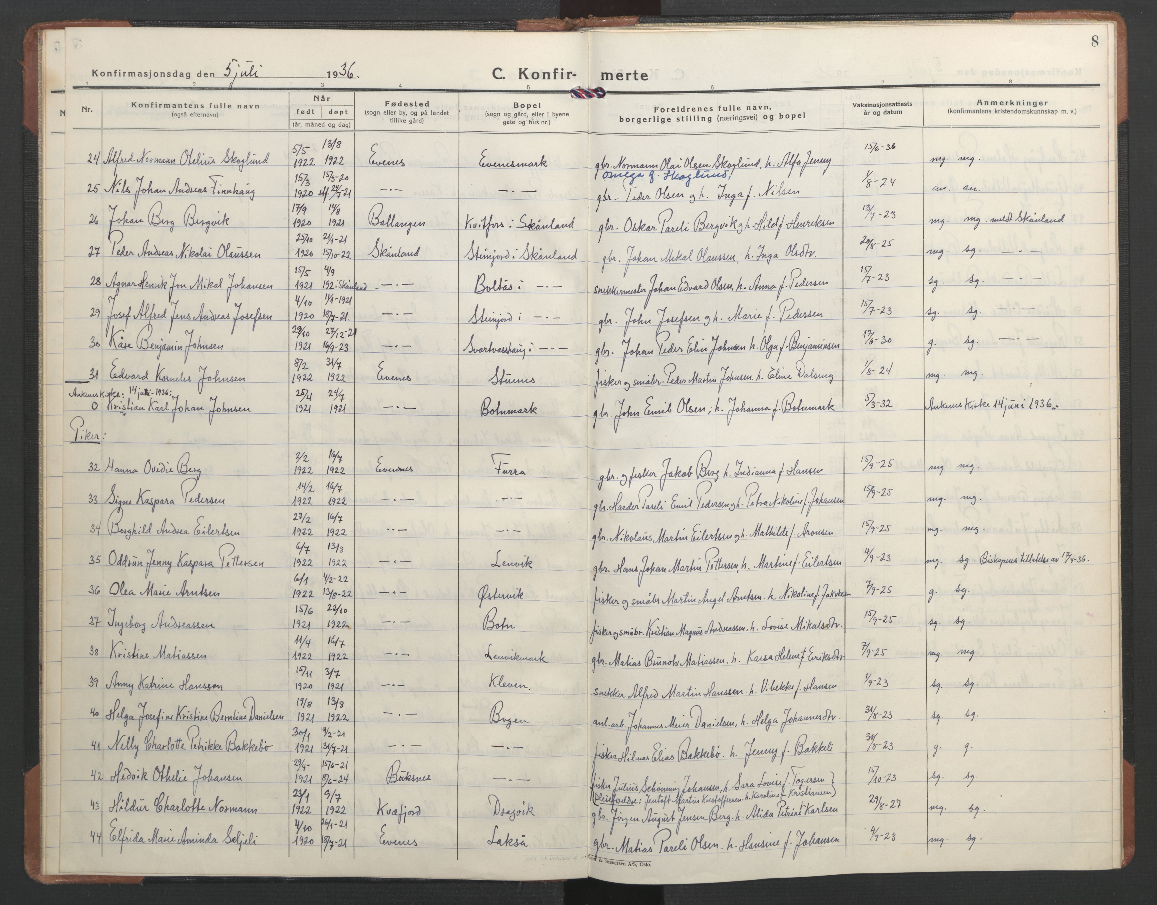 Ministerialprotokoller, klokkerbøker og fødselsregistre - Nordland, AV/SAT-A-1459/863/L0906: Parish register (official) no. 863A18, 1935-1954, p. 8