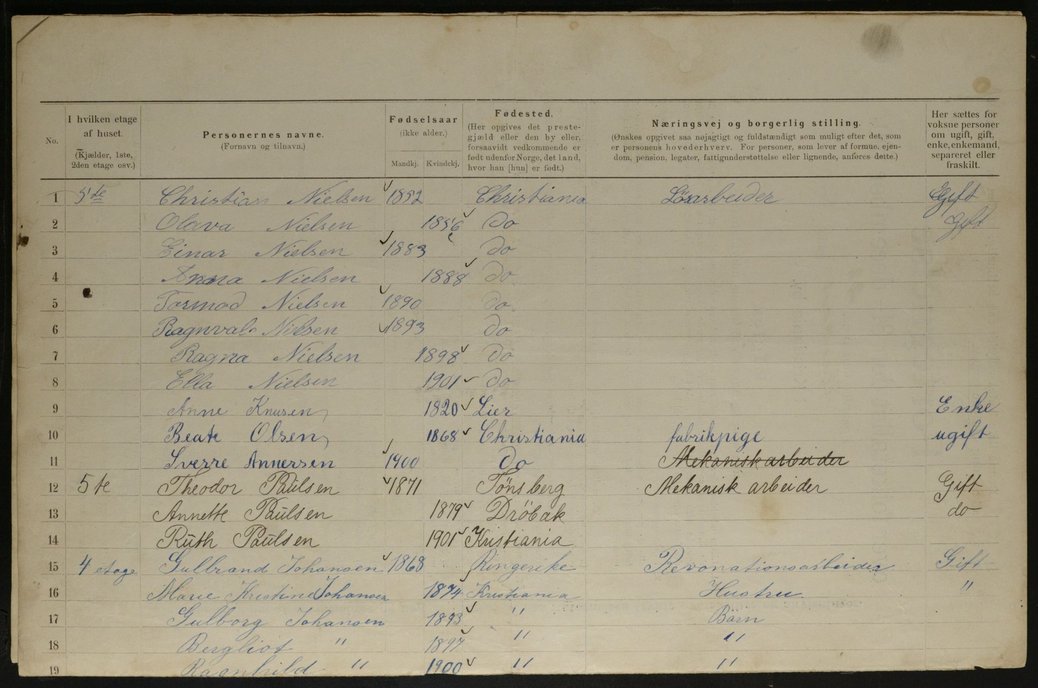 OBA, Municipal Census 1901 for Kristiania, 1901, p. 6792